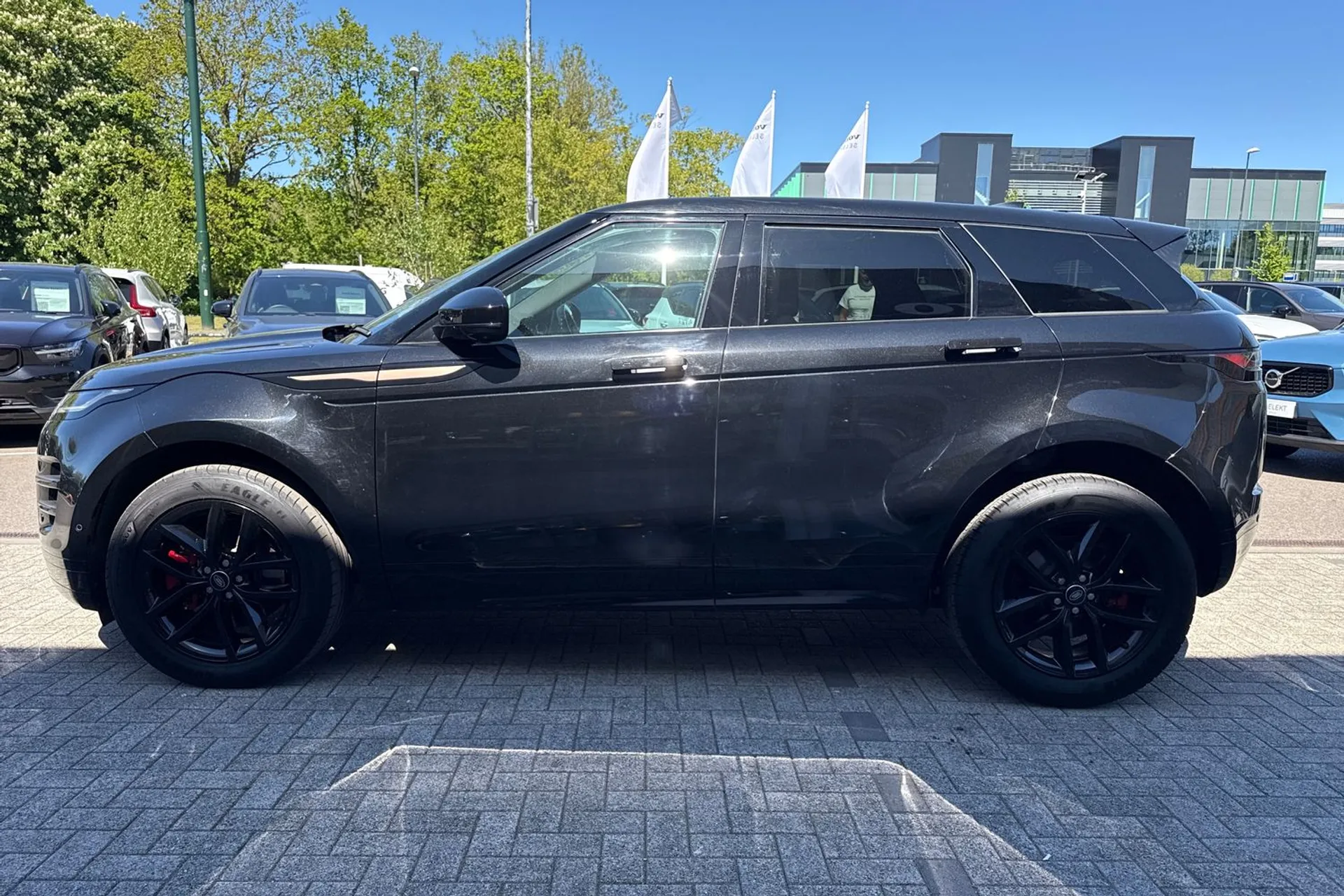 LAND ROVER RANGE ROVER EVOQUE thumbnail image number 11