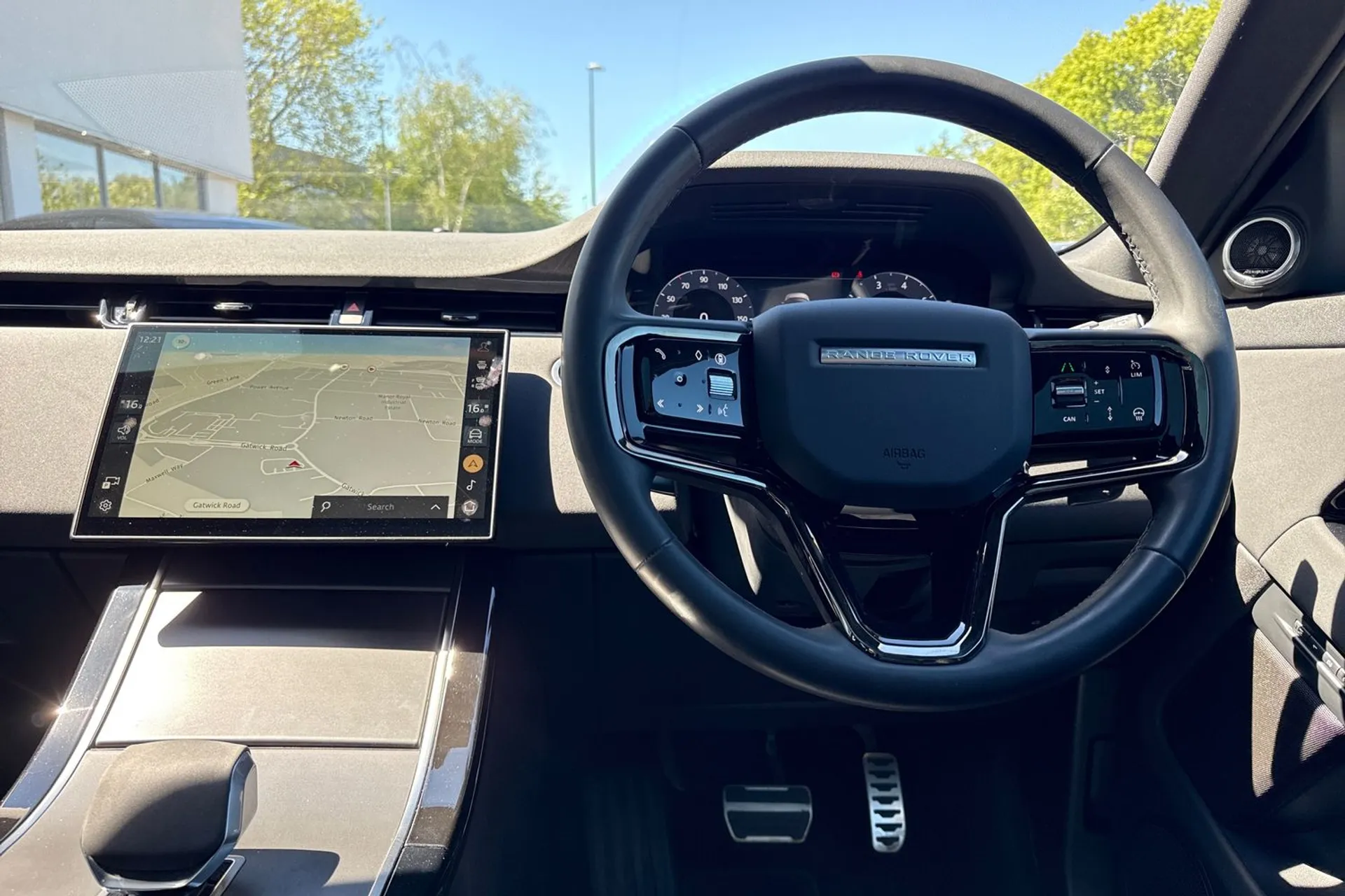 LAND ROVER RANGE ROVER EVOQUE thumbnail image number 34