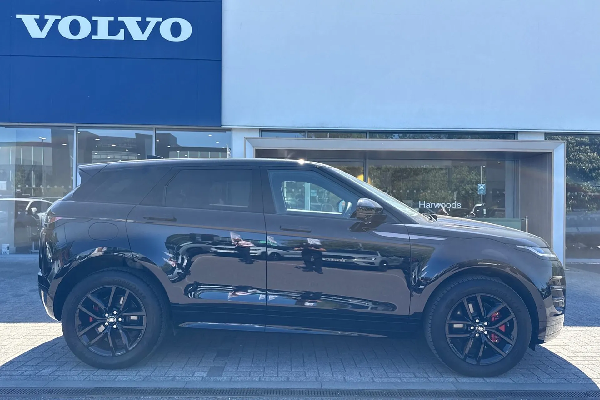 LAND ROVER RANGE ROVER EVOQUE thumbnail image number 2