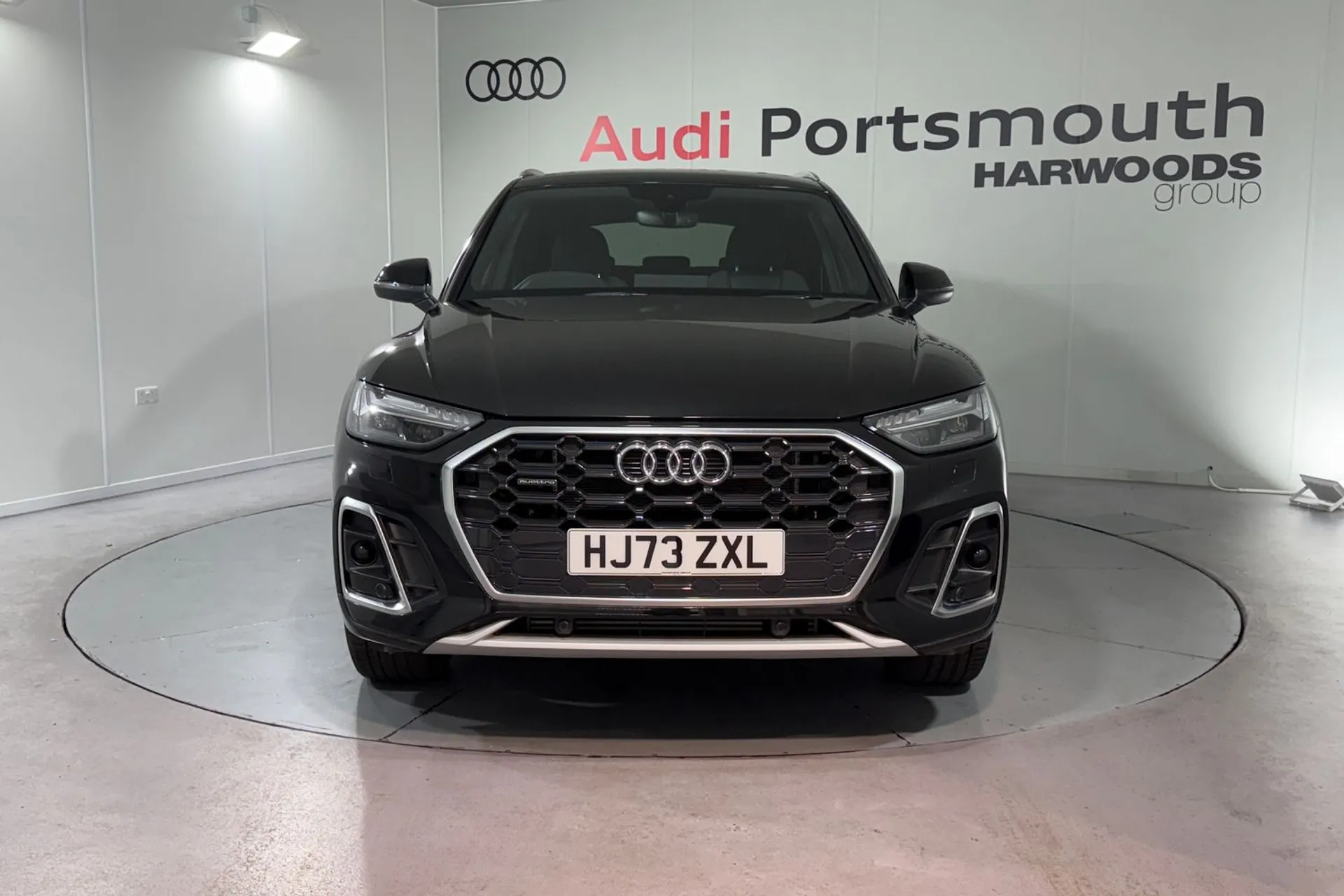 Audi Q5 thumbnail image number 12