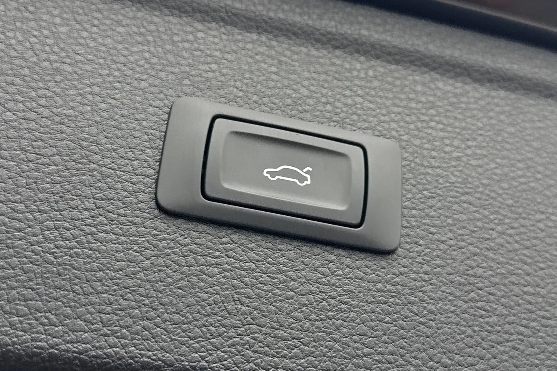 Audi Q5 thumbnail image number 20
