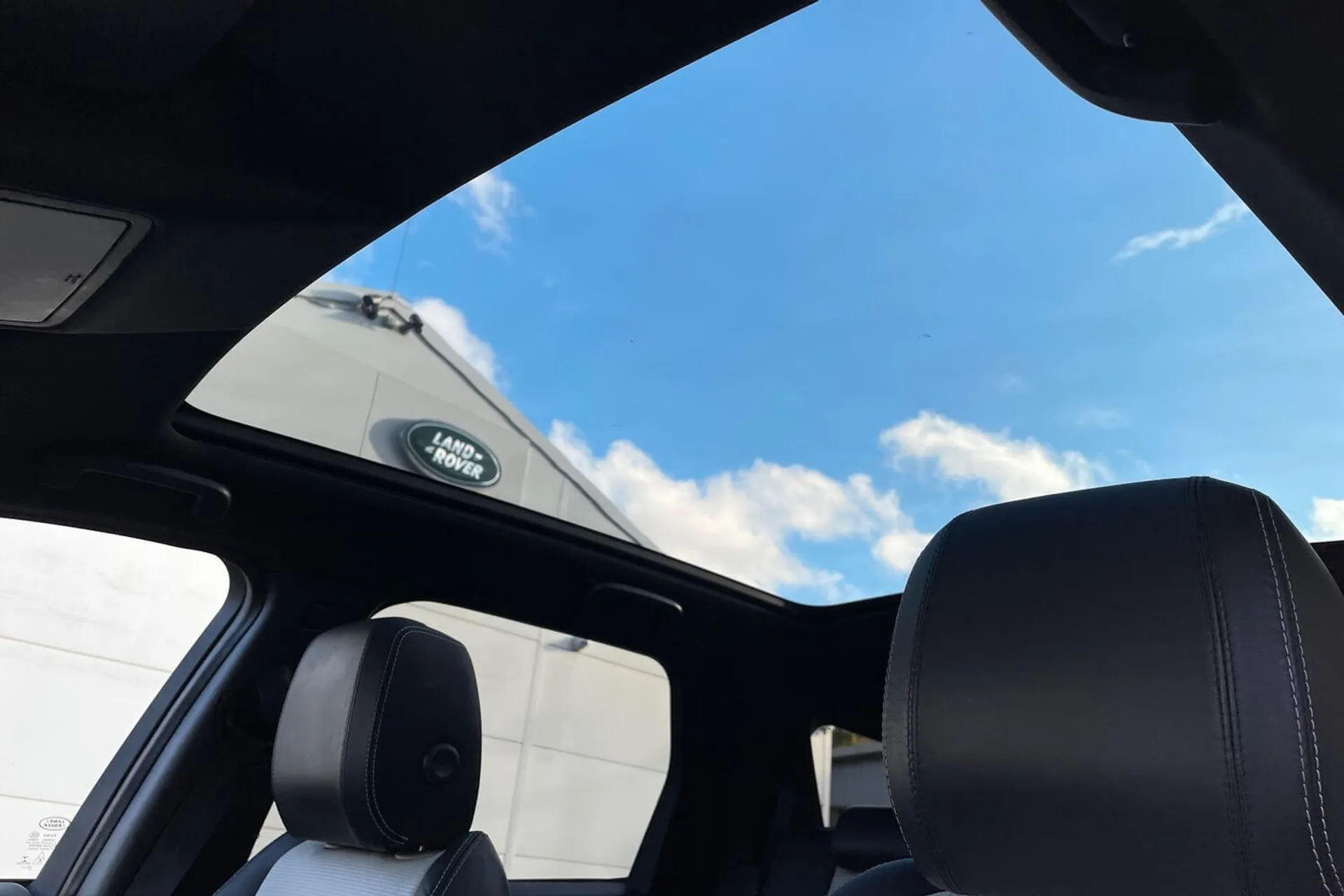 LAND ROVER DISCOVERY SPORT thumbnail image number 42