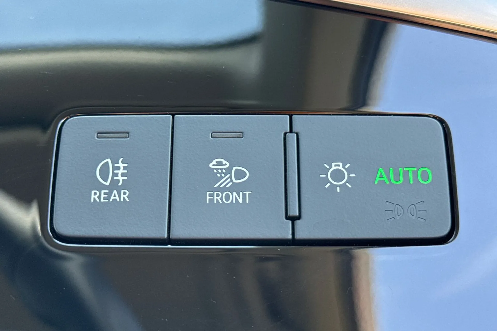 Audi Q3 thumbnail image number 20