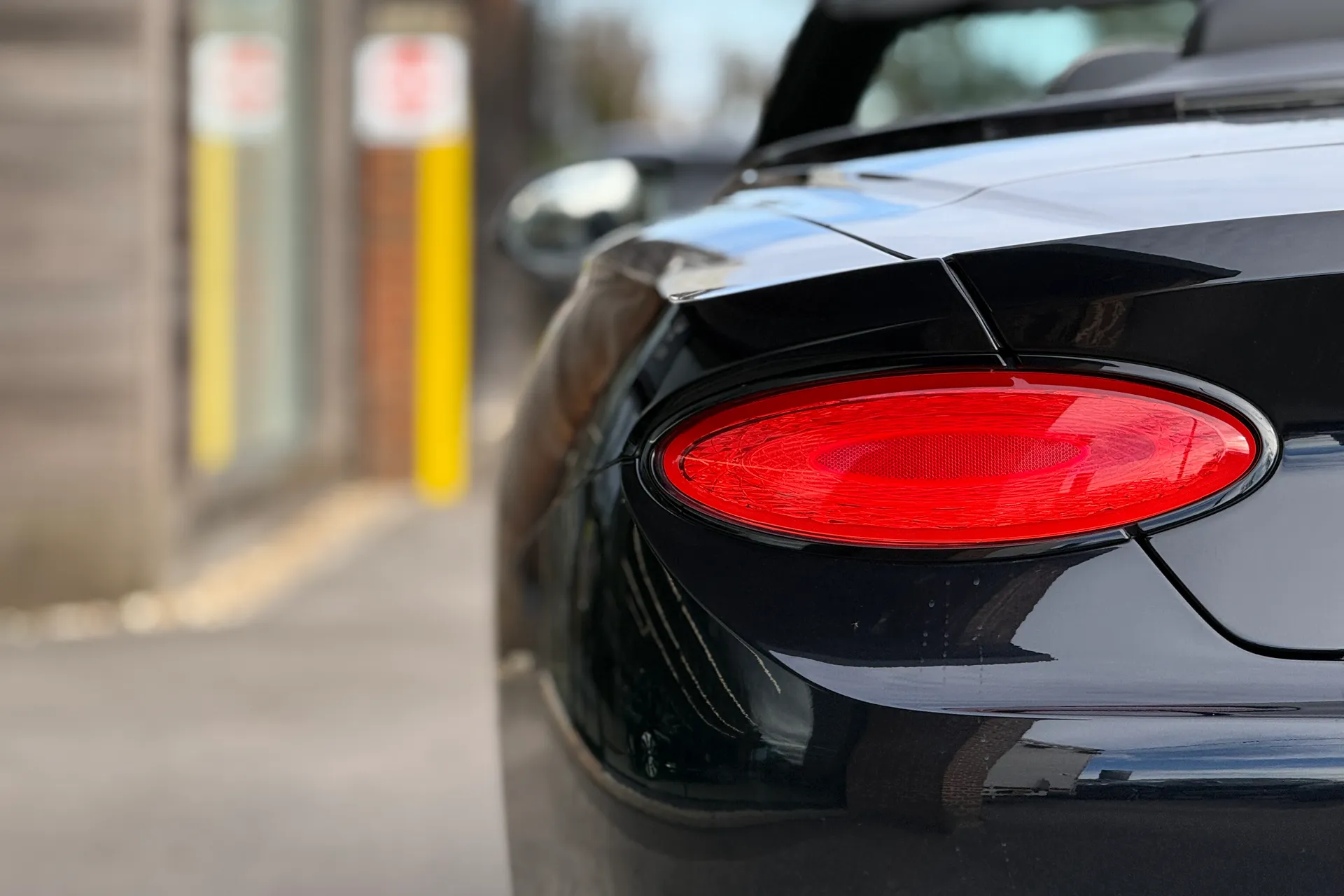 Bentley CONTINENTAL GTC thumbnail image number 9