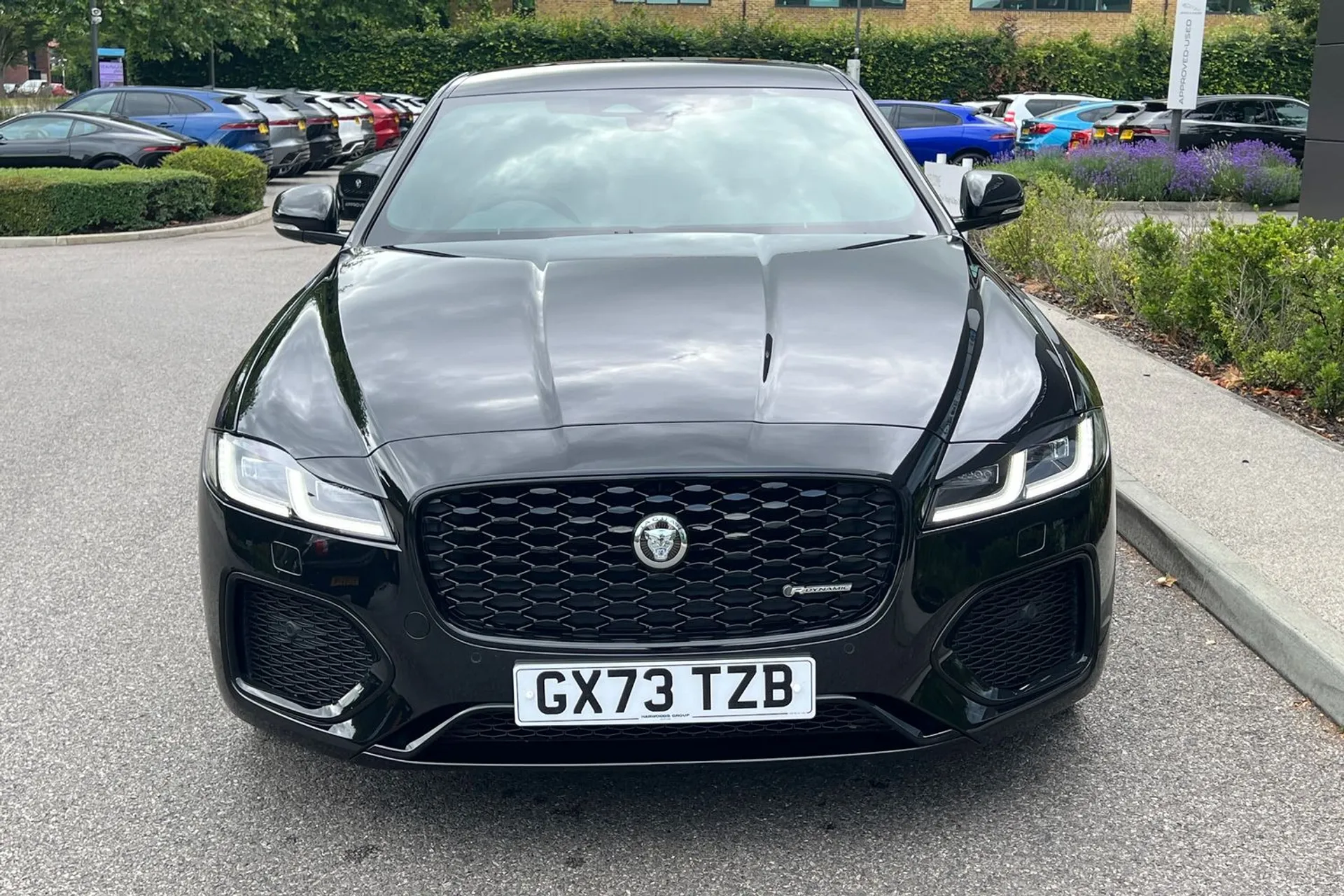 Jaguar XF thumbnail image number 12