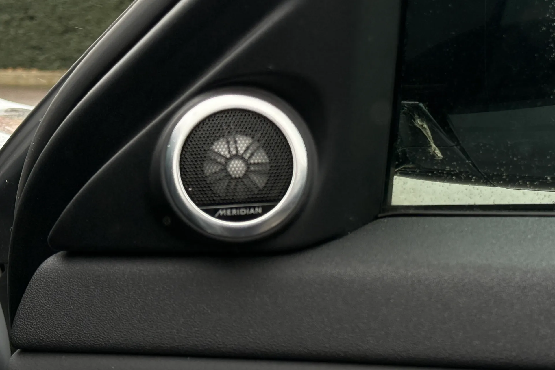 LAND ROVER RANGE ROVER EVOQUE thumbnail image number 48