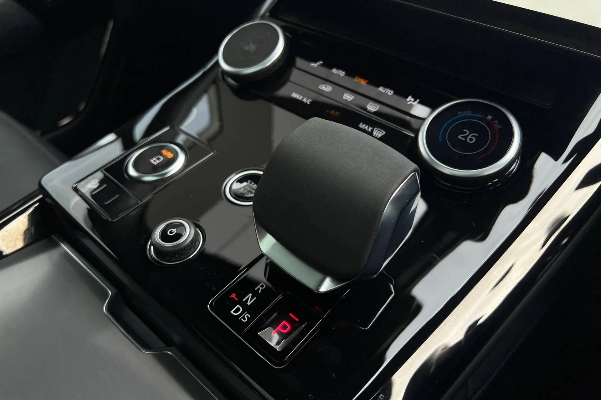 LAND ROVER RANGE ROVER SPORT thumbnail image number 25