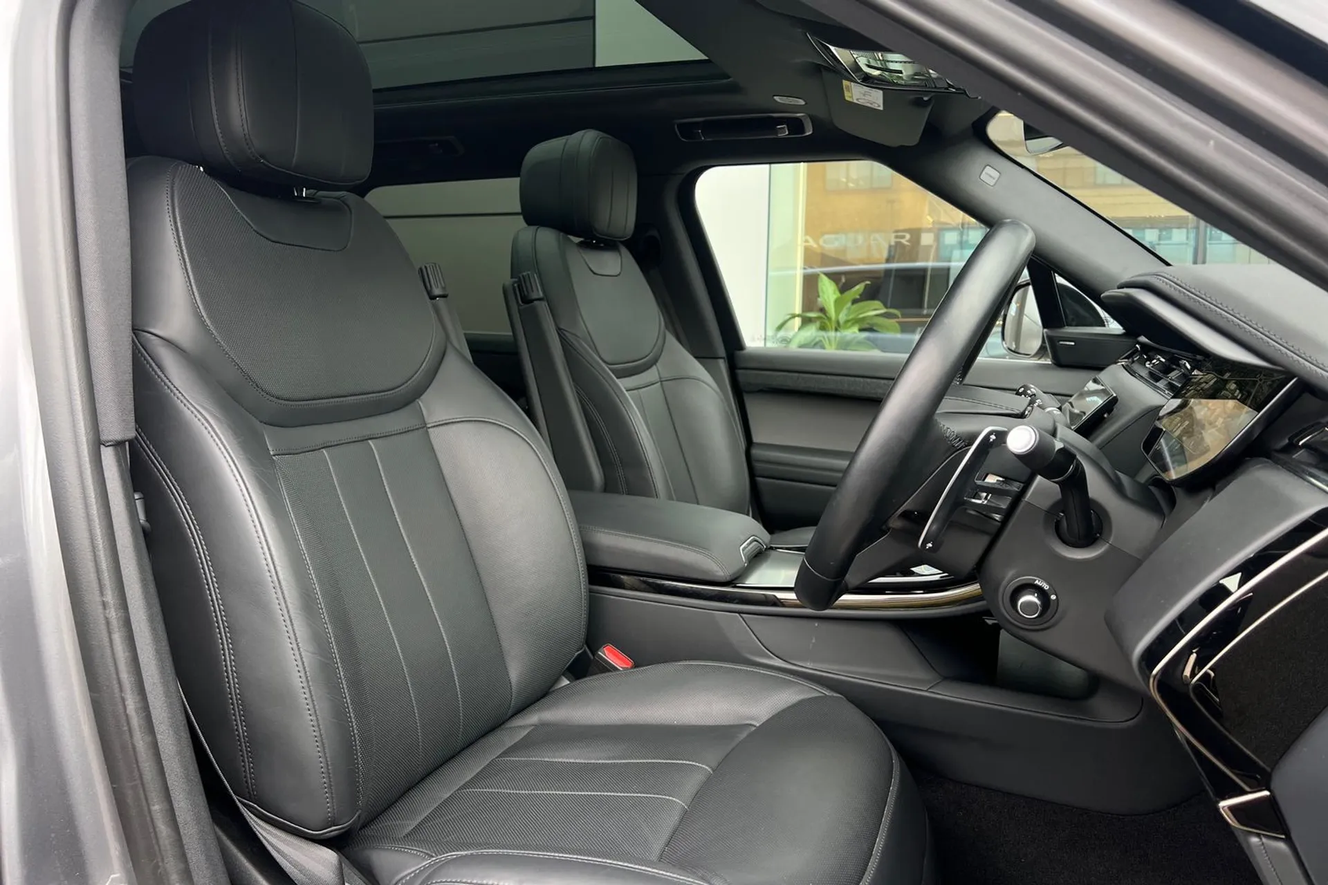 LAND ROVER RANGE ROVER SPORT thumbnail image number 38