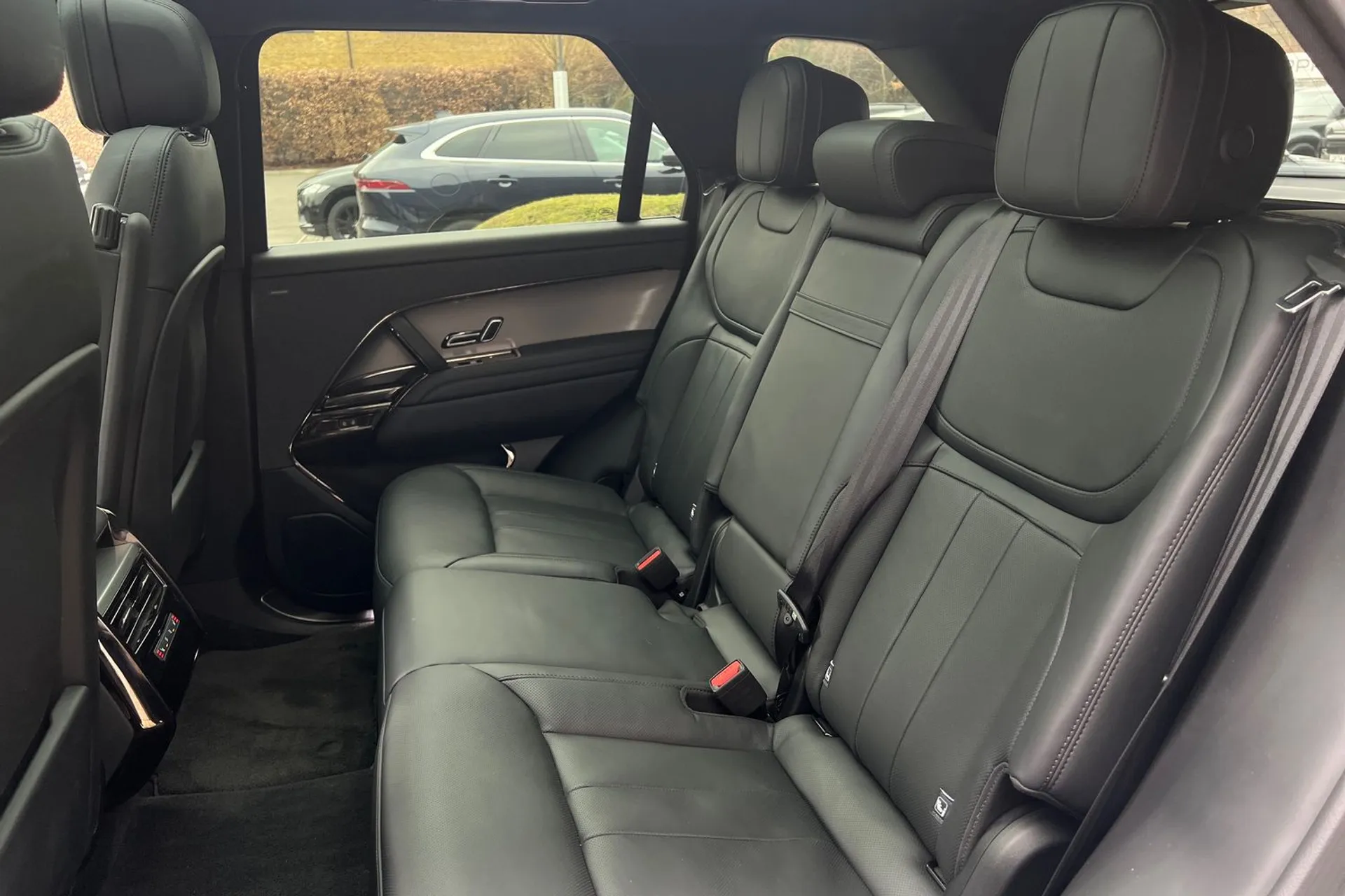 LAND ROVER RANGE ROVER SPORT thumbnail image number 42