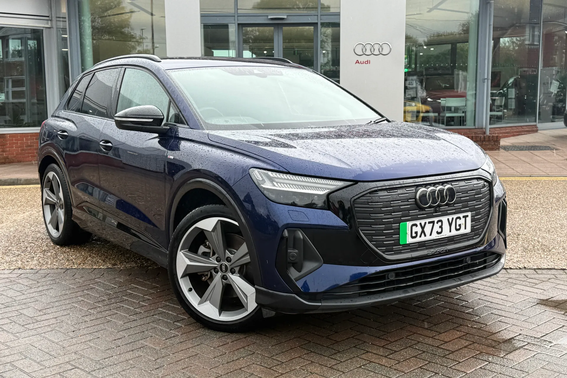 Audi Q4 thumbnail image number 25