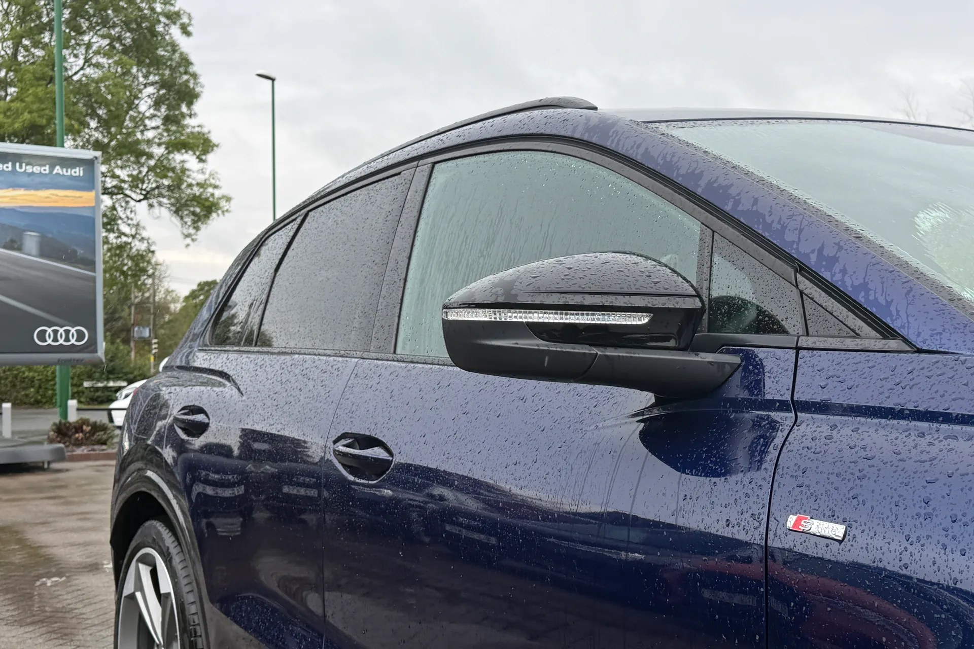 Audi Q4 thumbnail image number 49