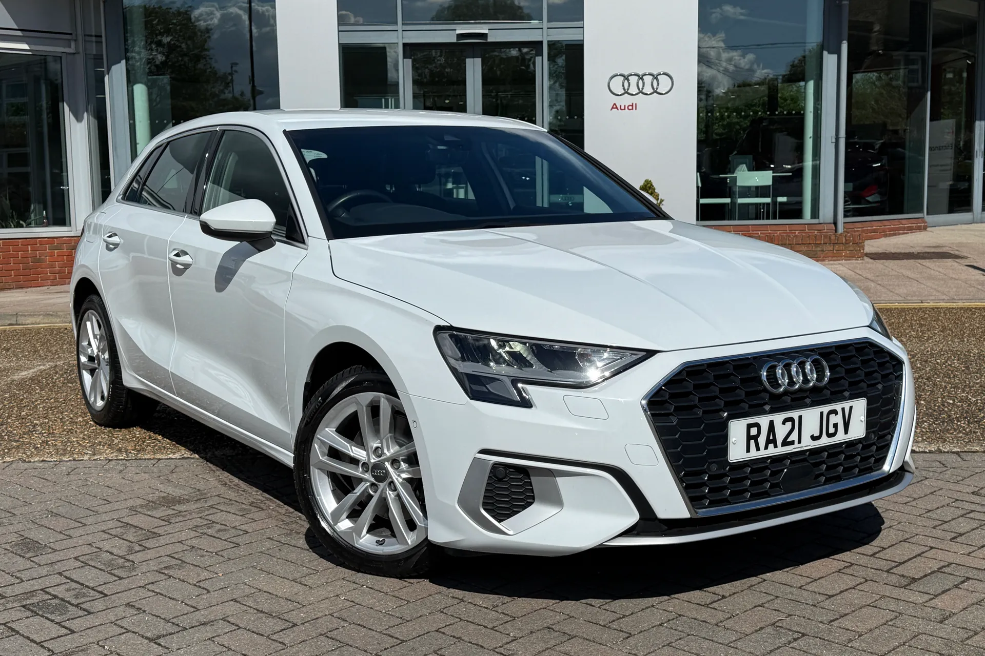 Audi A3 thumbnail image number 26