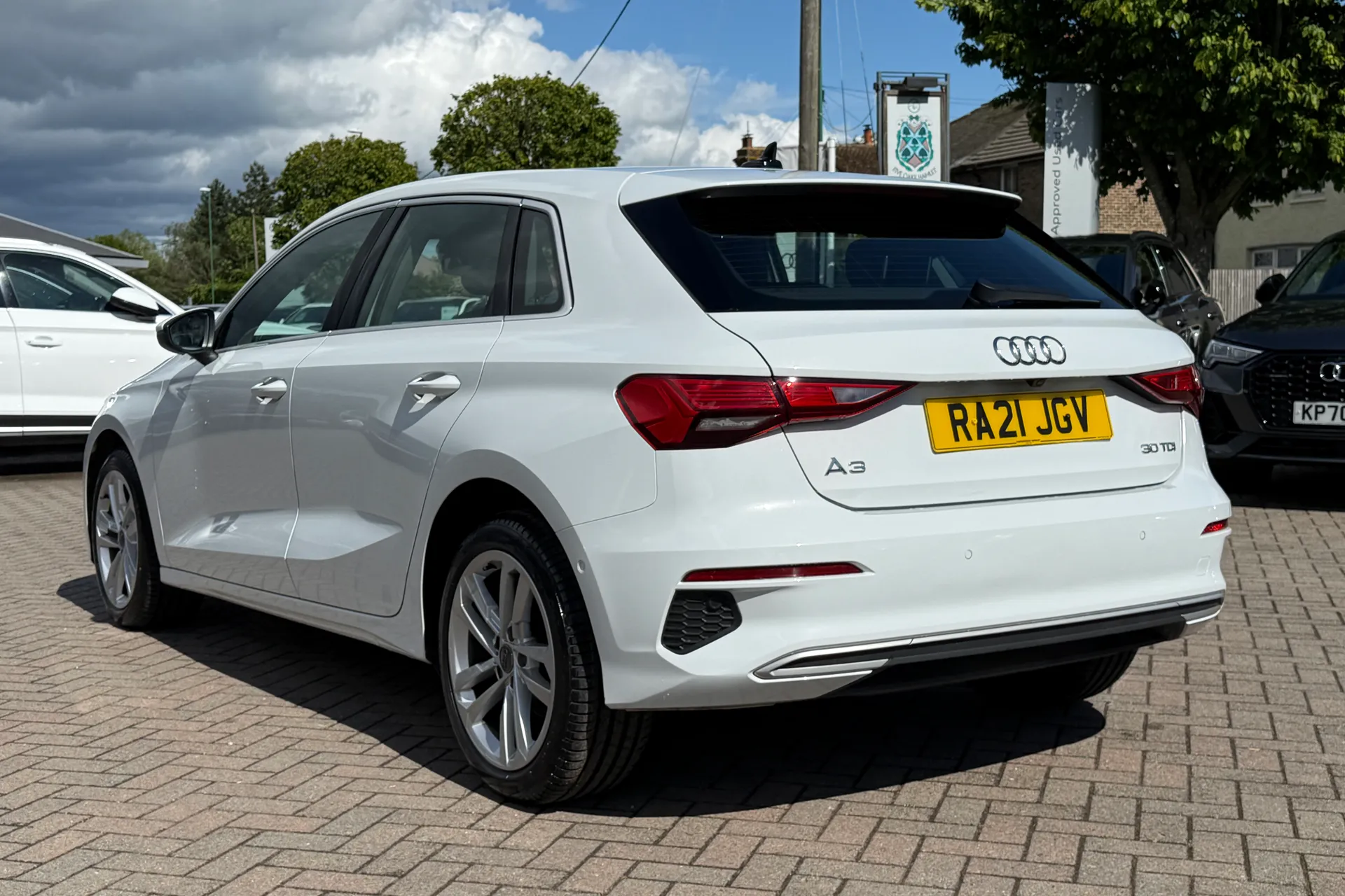 Audi A3 thumbnail image number 36