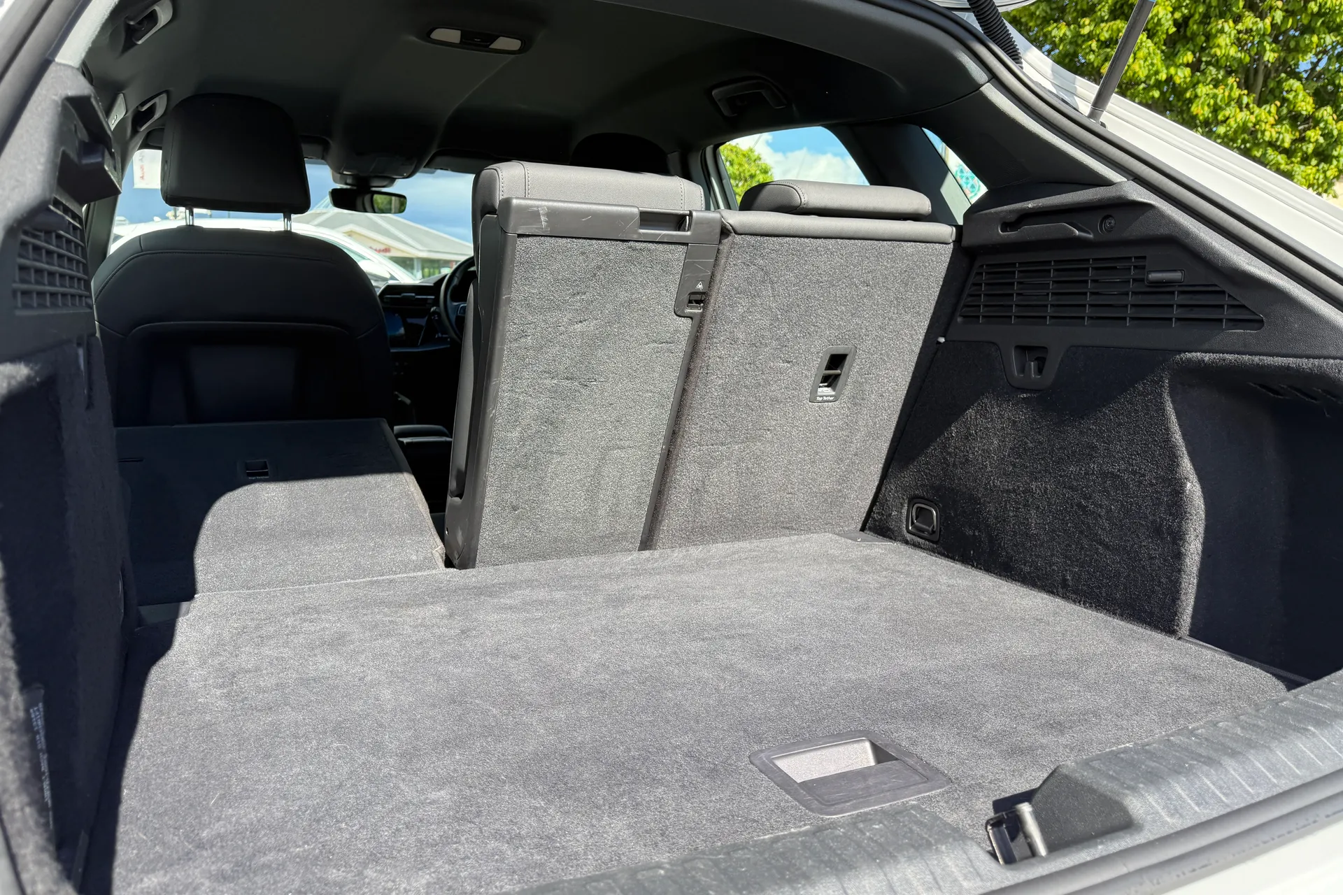 Audi A3 thumbnail image number 38