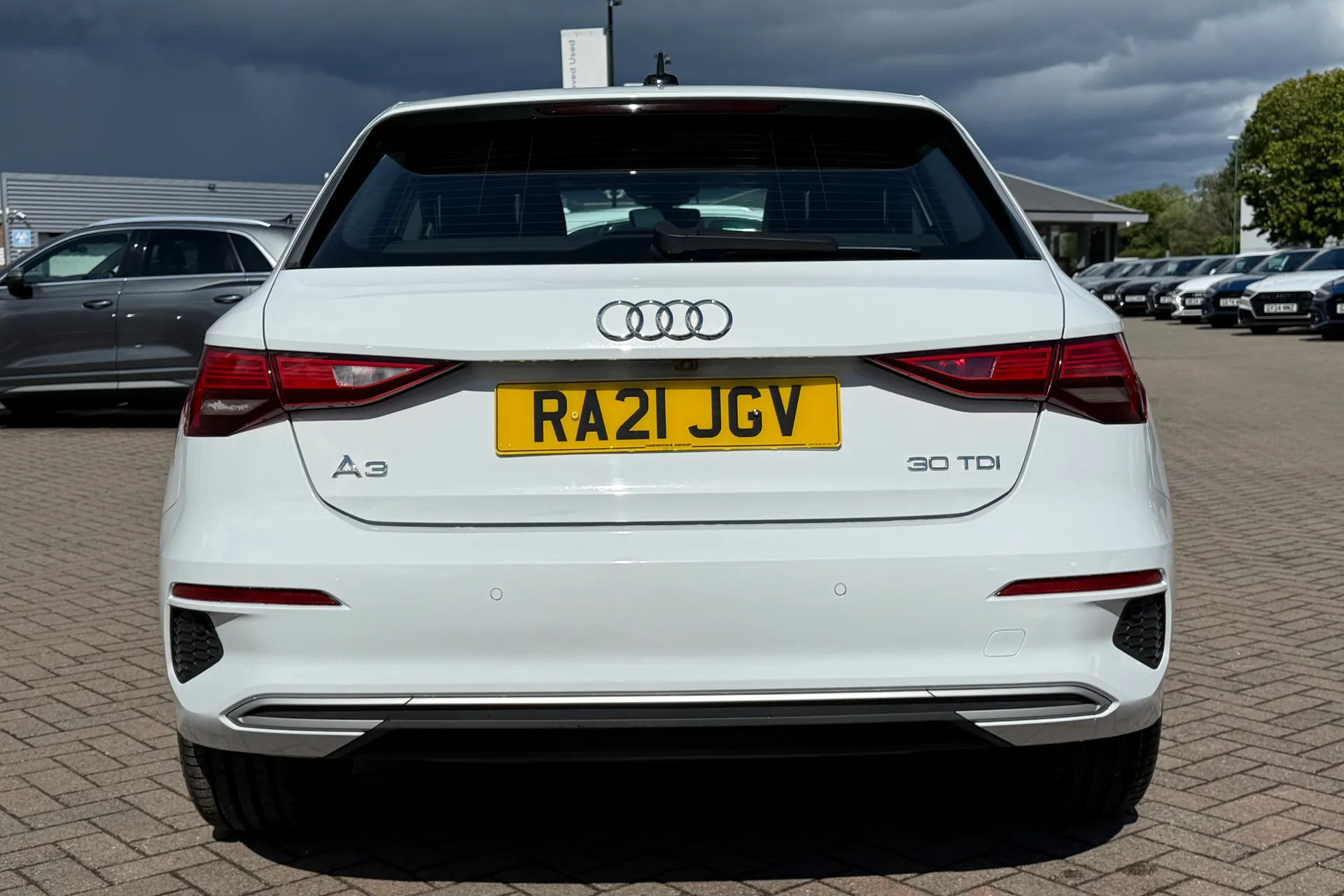 Audi A3 thumbnail image number 35