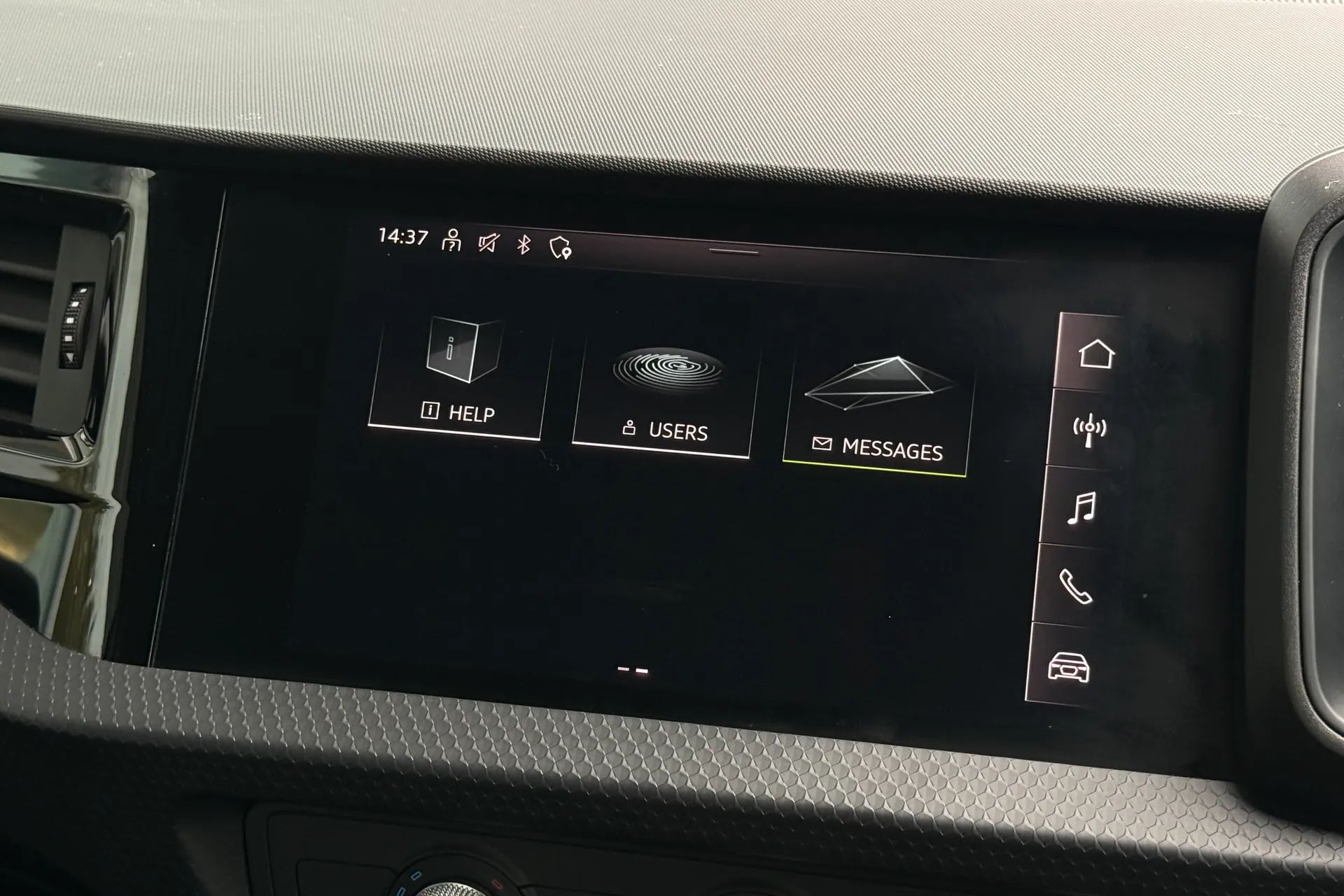 Audi A1 thumbnail image number 14