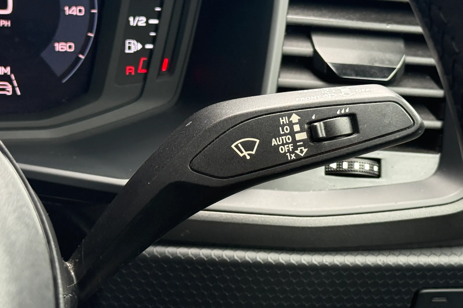 Audi A1 thumbnail image number 11