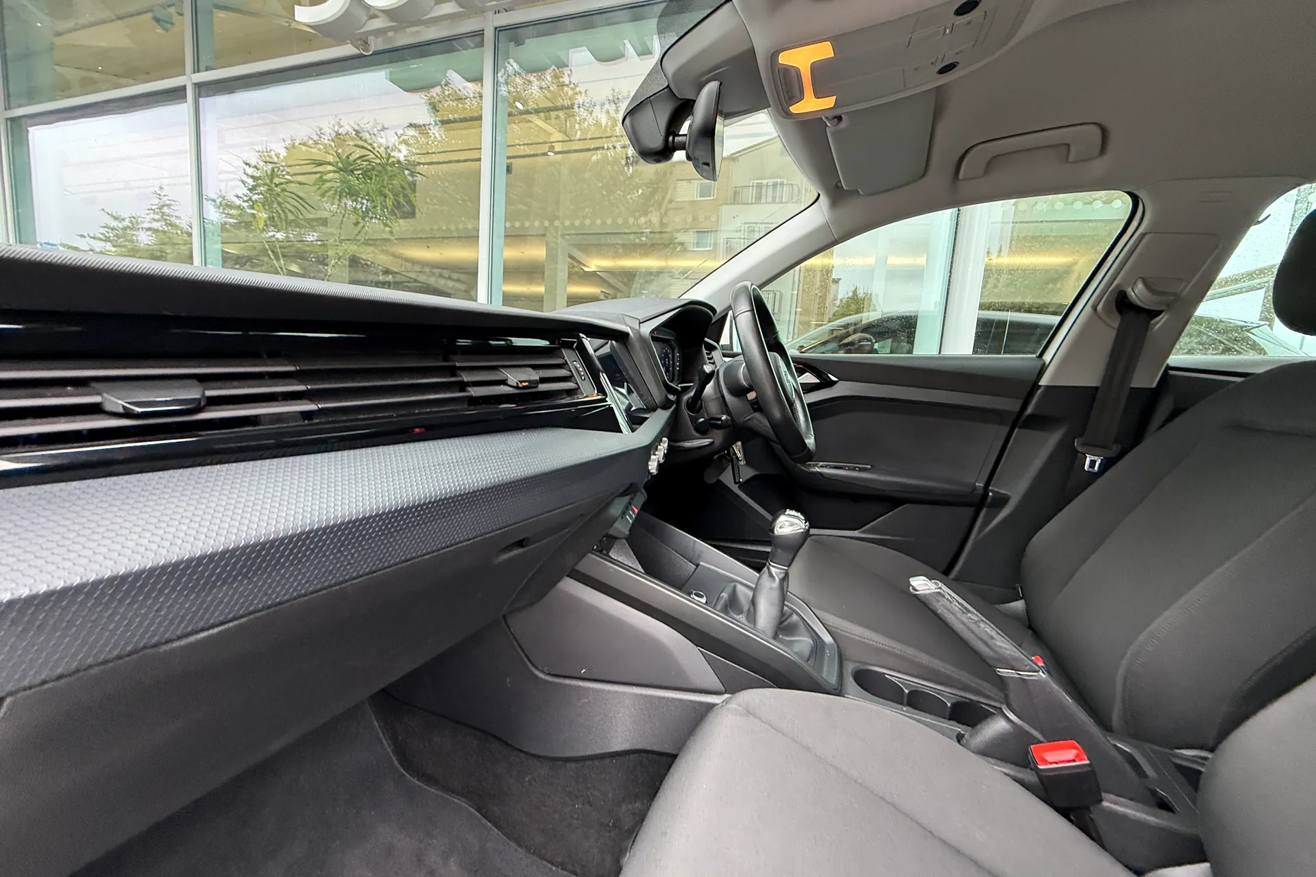 Audi A1 thumbnail image number 2