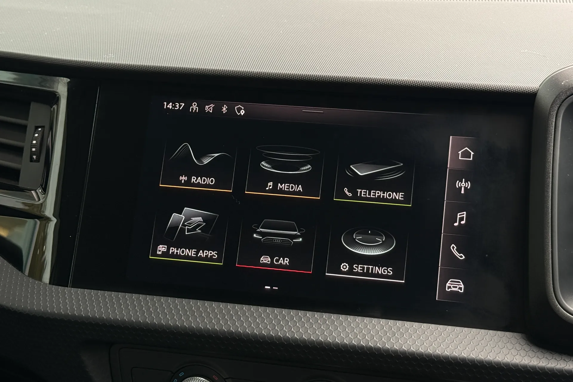 Audi A1 thumbnail image number 13