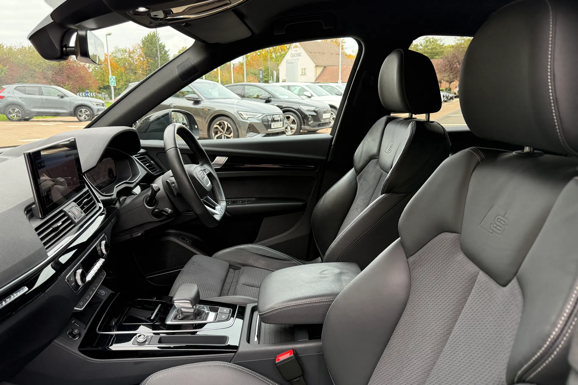 Audi Q5 thumbnail image number 48