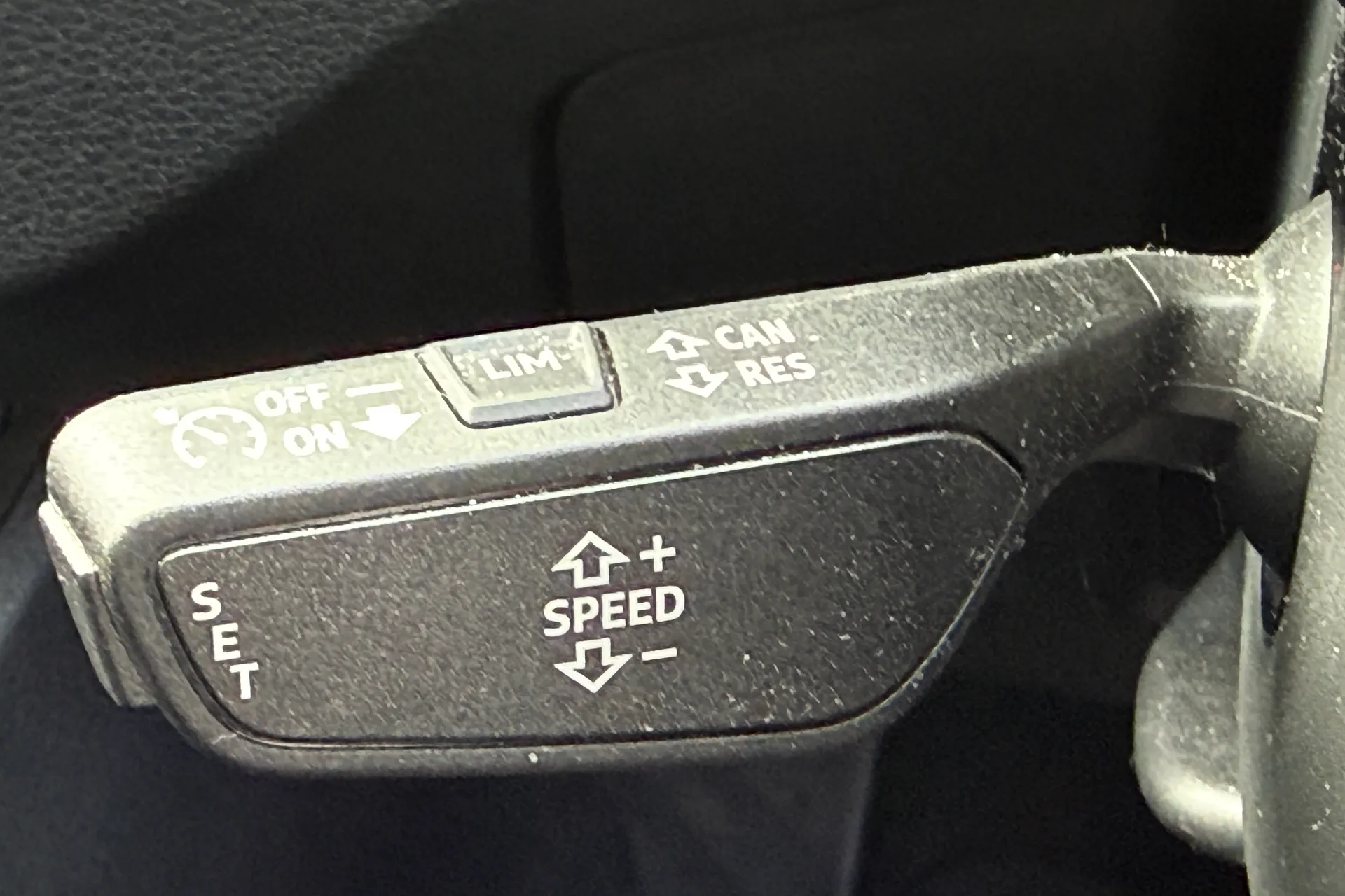 Audi Q2 thumbnail image number 58