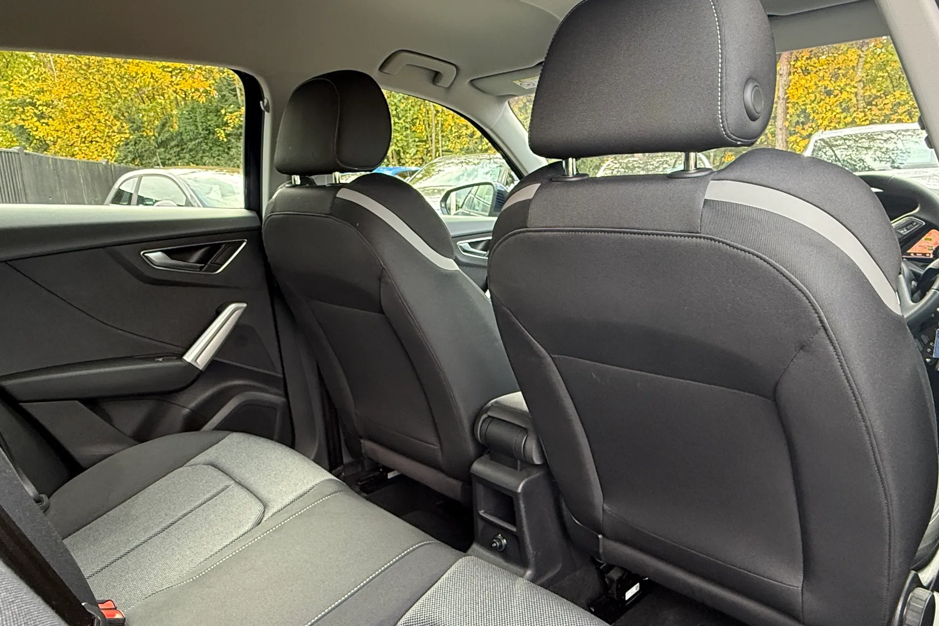 Audi Q2 thumbnail image number 10