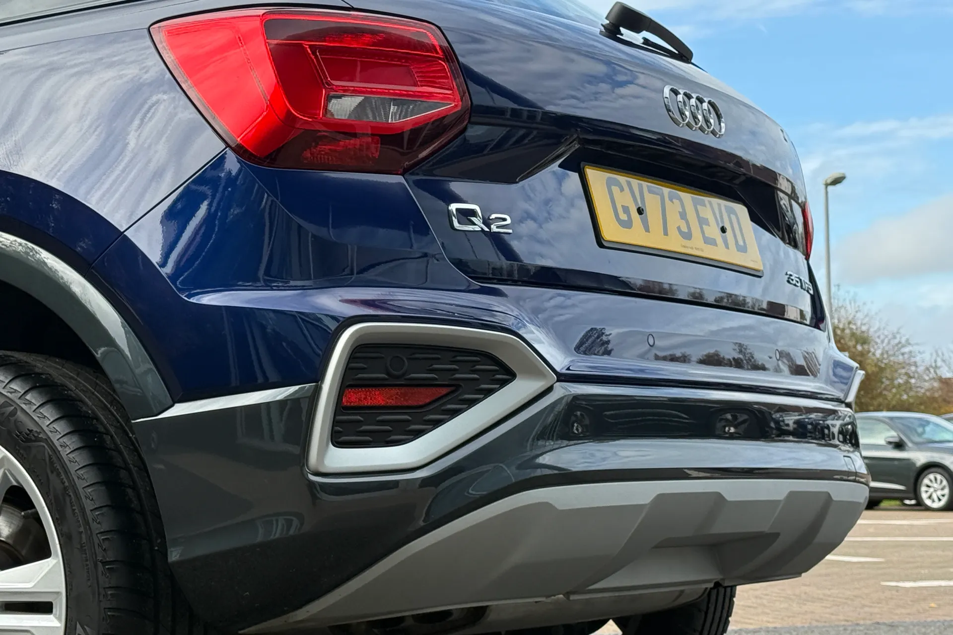 Audi Q2 thumbnail image number 38