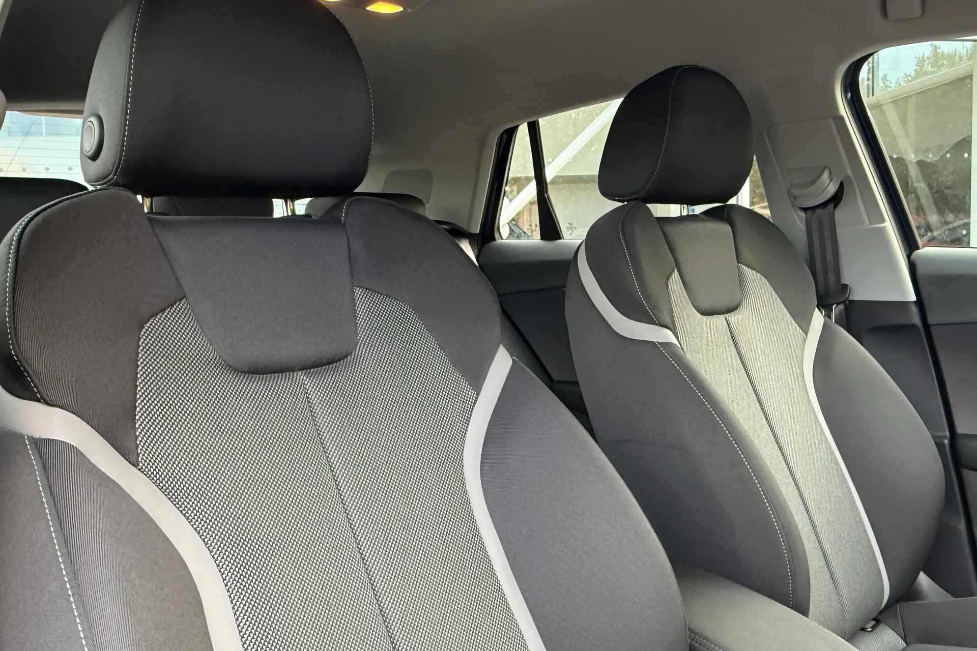 Audi Q2 thumbnail image number 11