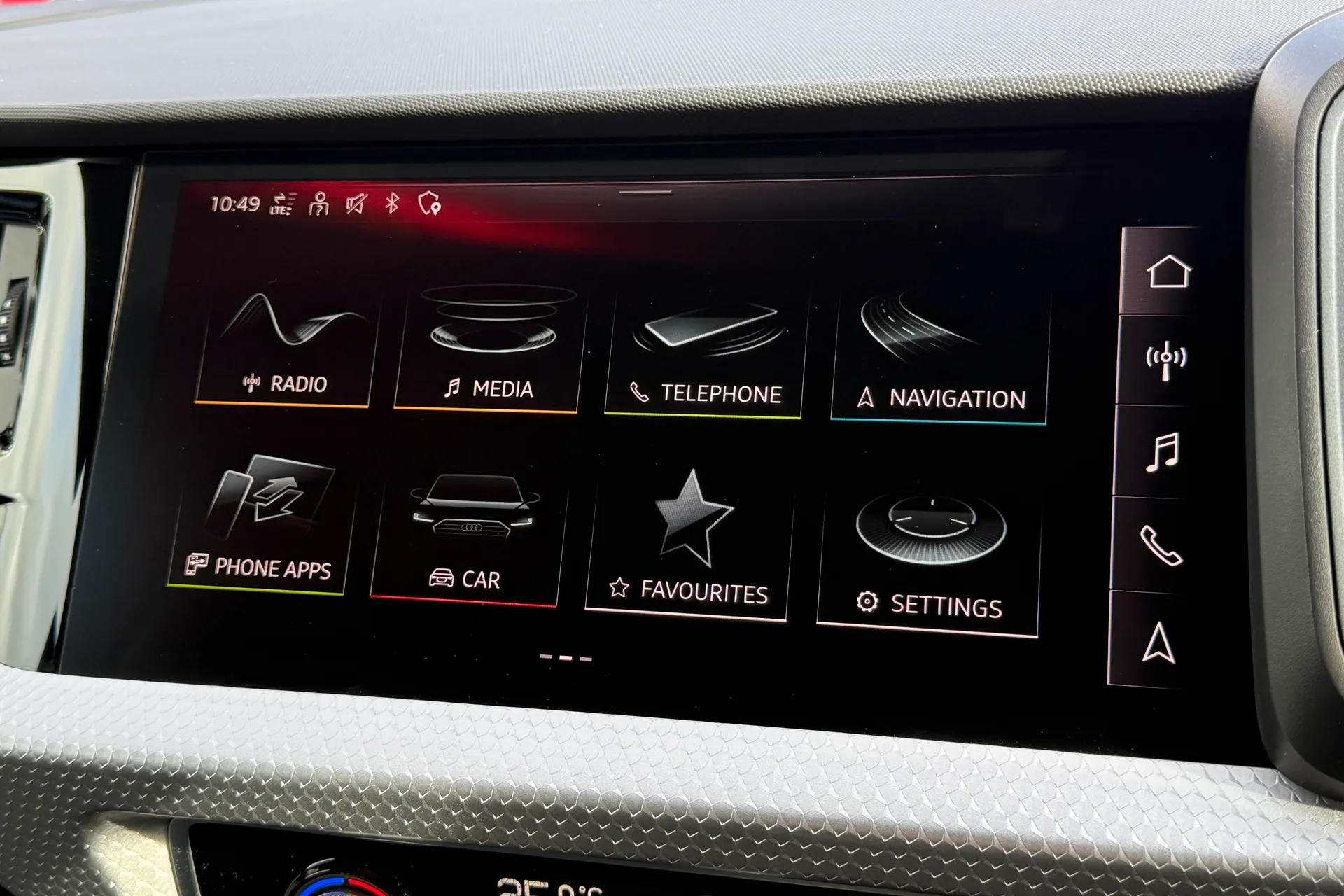 Audi A1 thumbnail image number 11