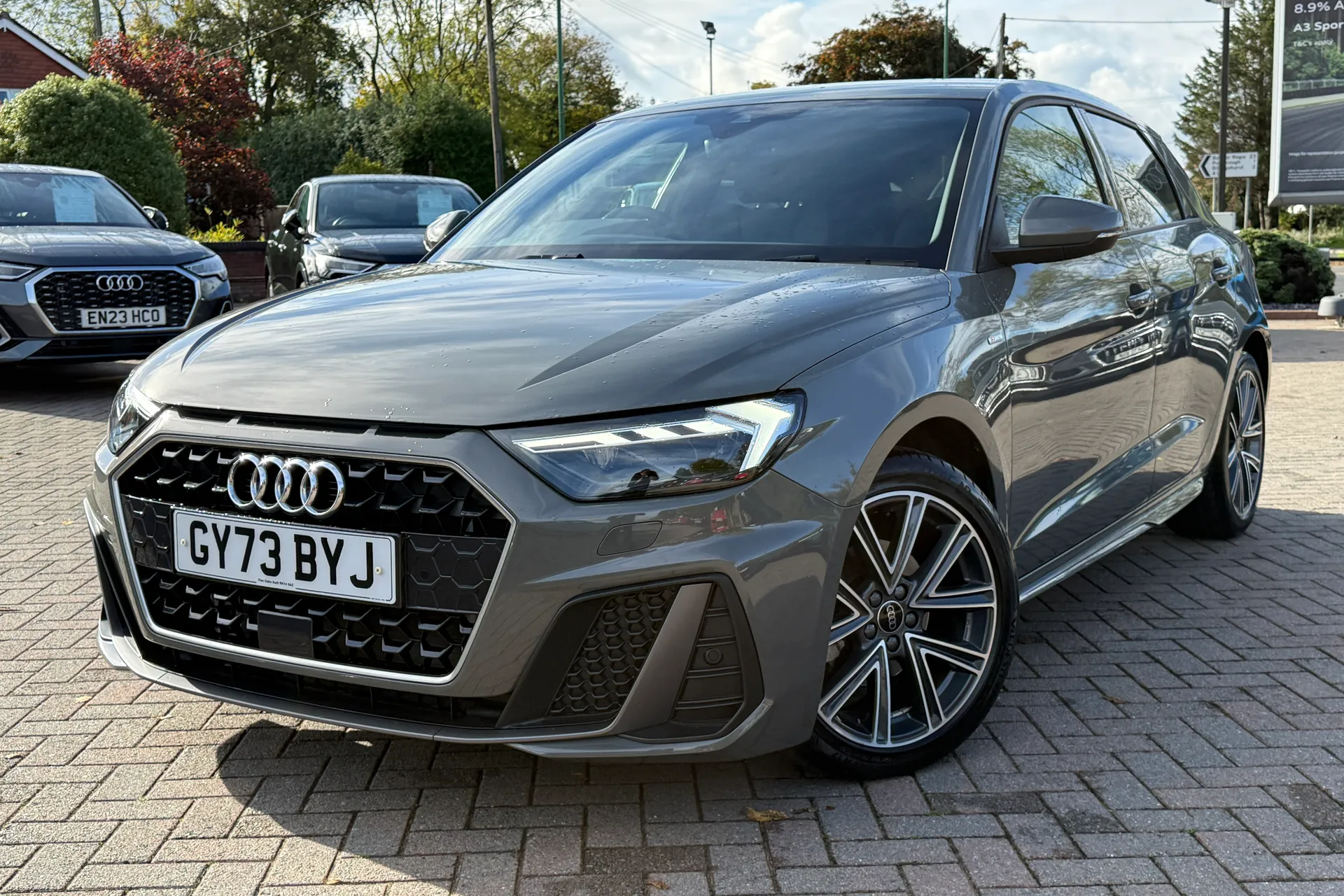 Audi A1 thumbnail image number 25