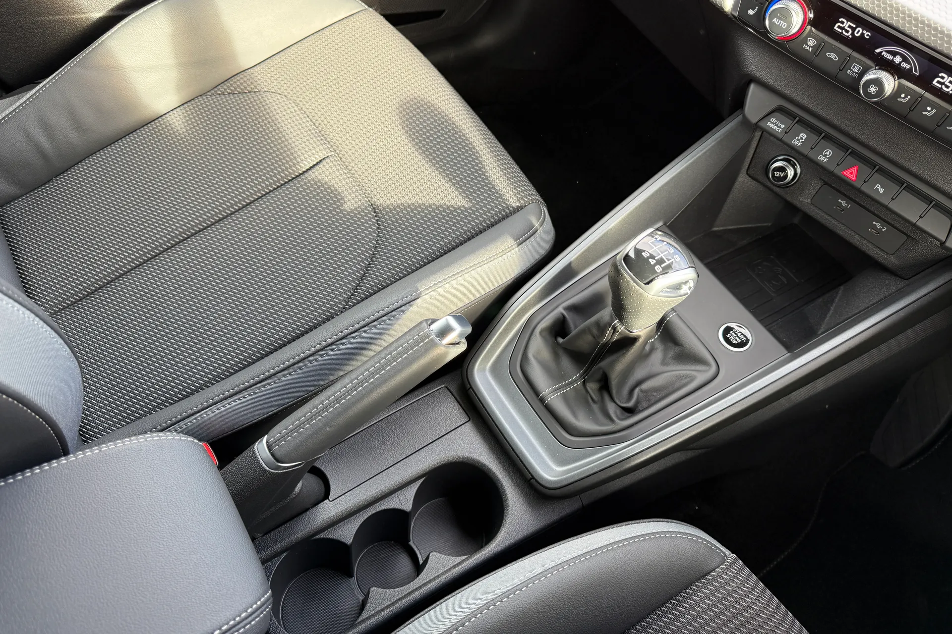 Audi A1 thumbnail image number 38