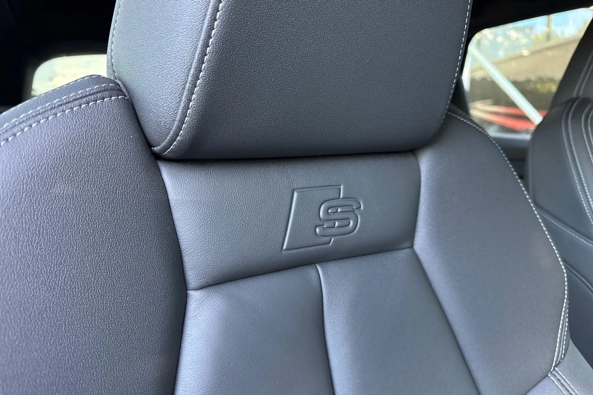 Audi Q4 thumbnail image number 57