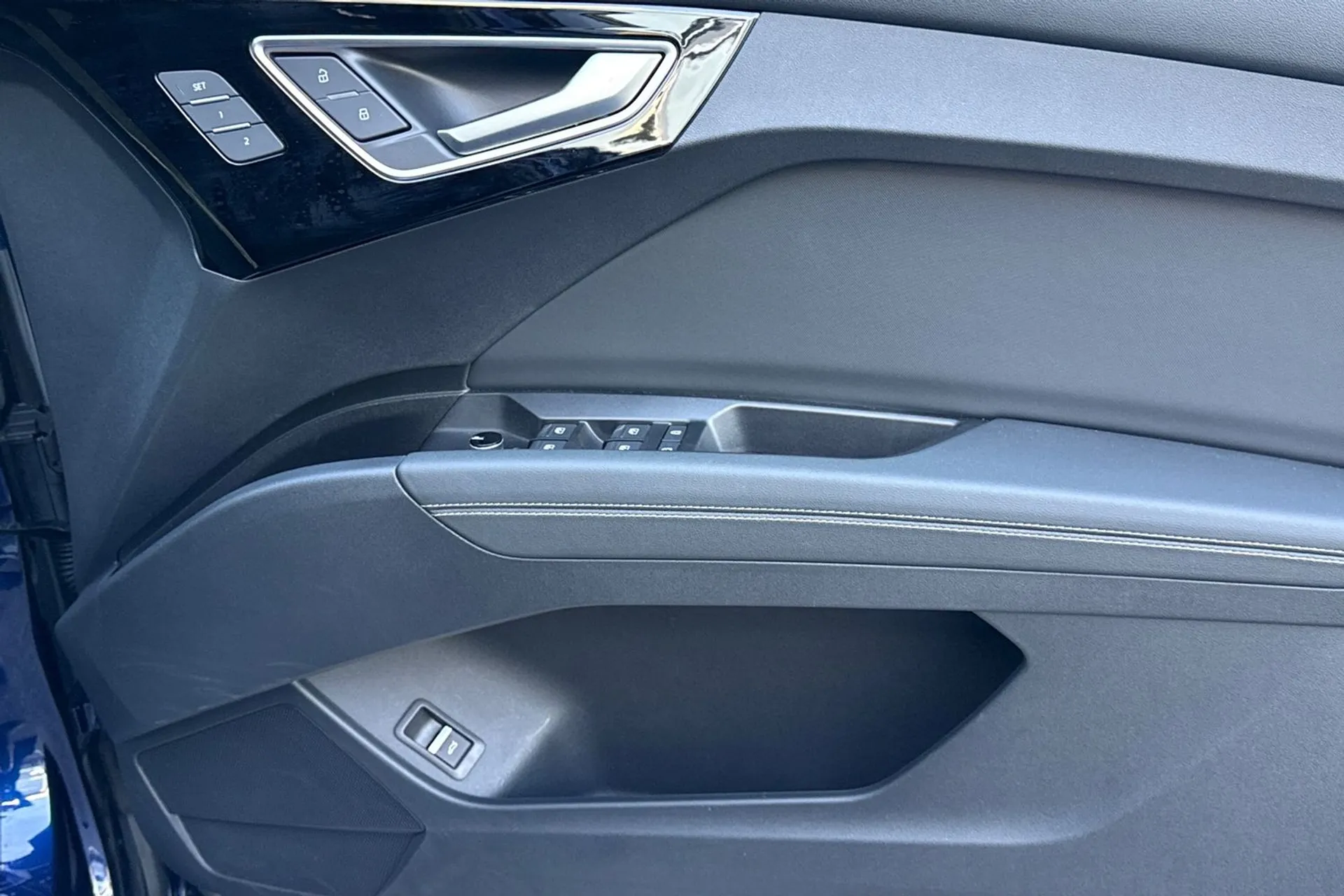 Audi Q4 thumbnail image number 48