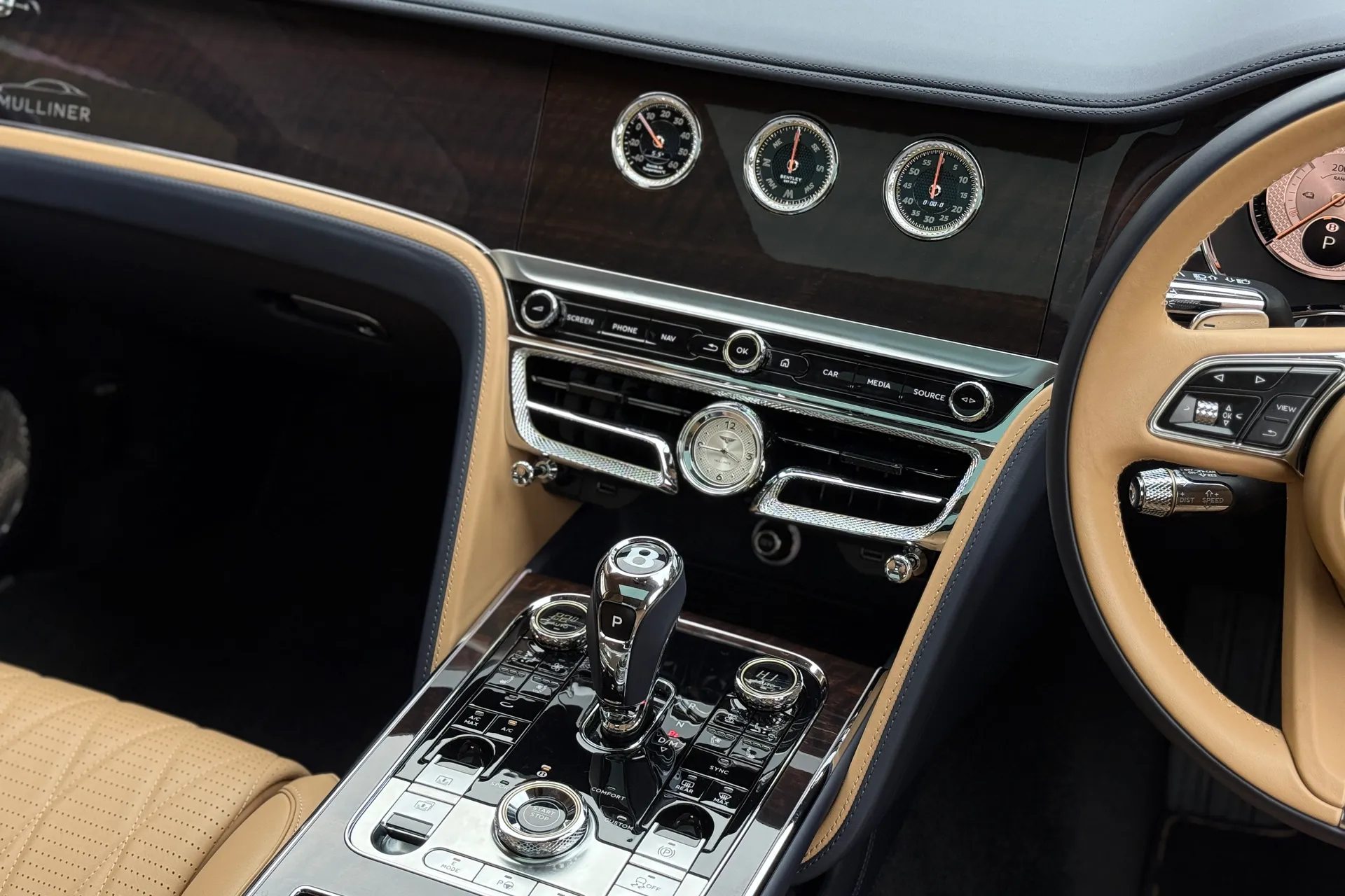 Bentley FLYING SPUR thumbnail image number 33