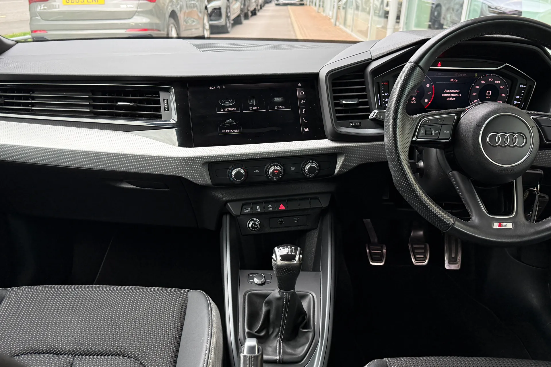 Audi A1 thumbnail image number 28