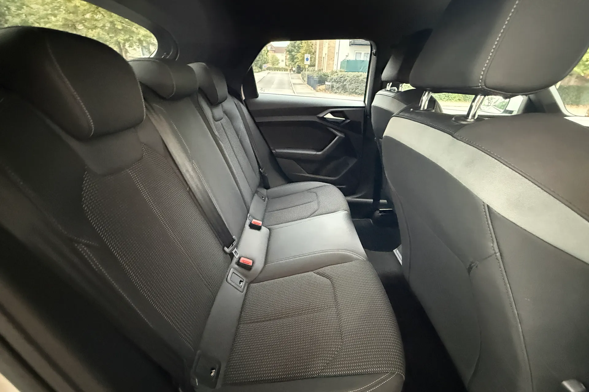 Audi A1 thumbnail image number 27