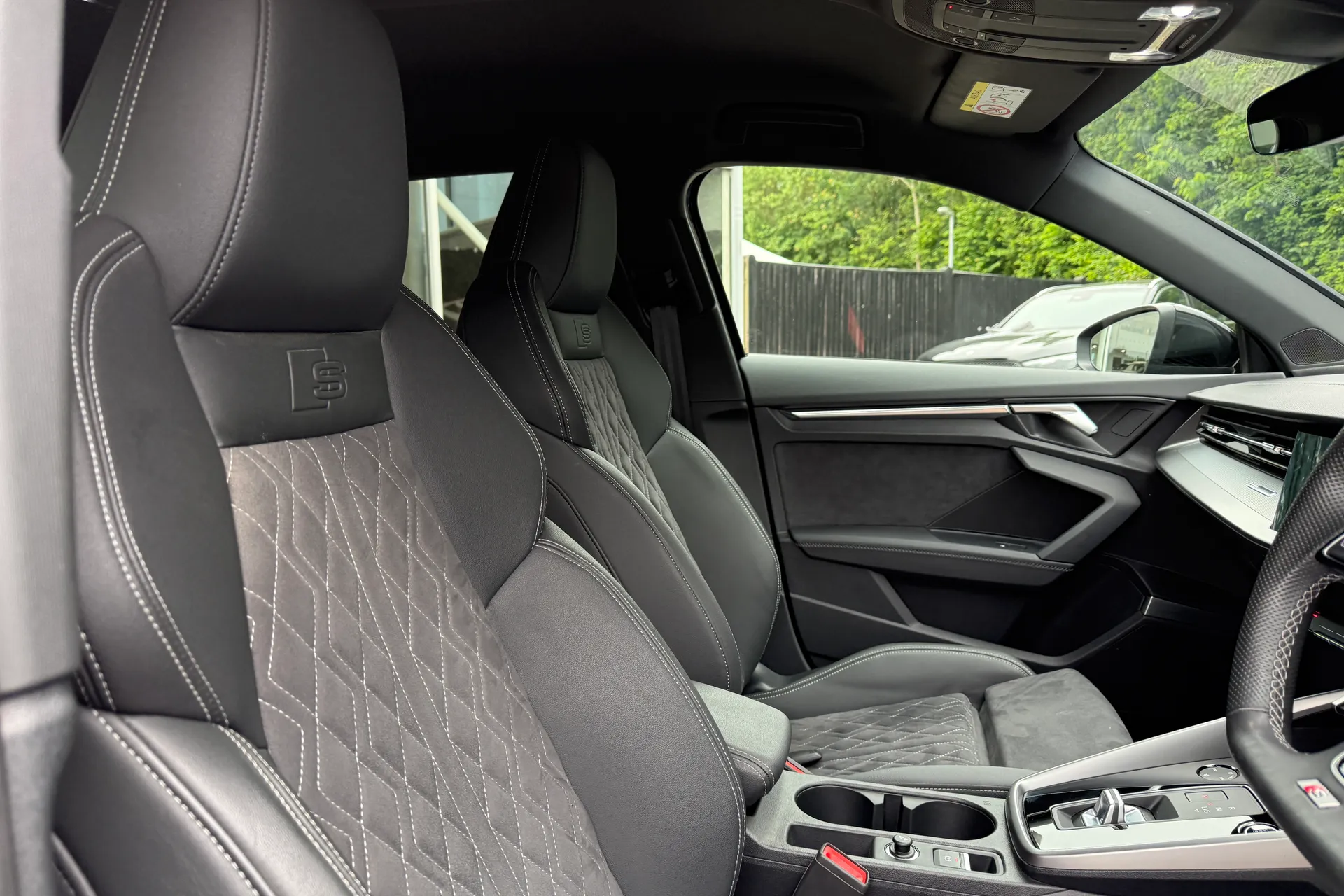 Audi A3 thumbnail image number 31