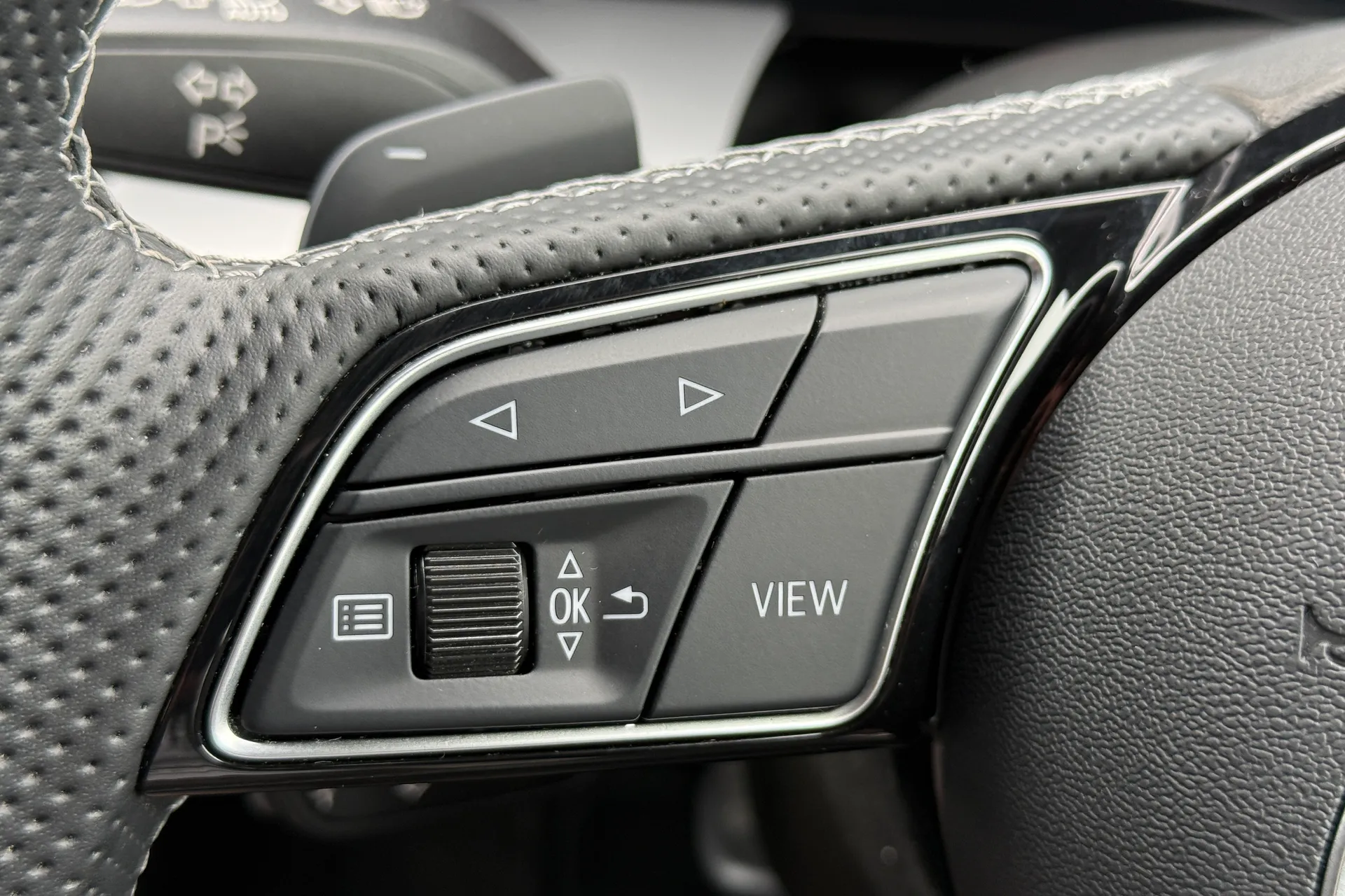 Audi A3 thumbnail image number 23