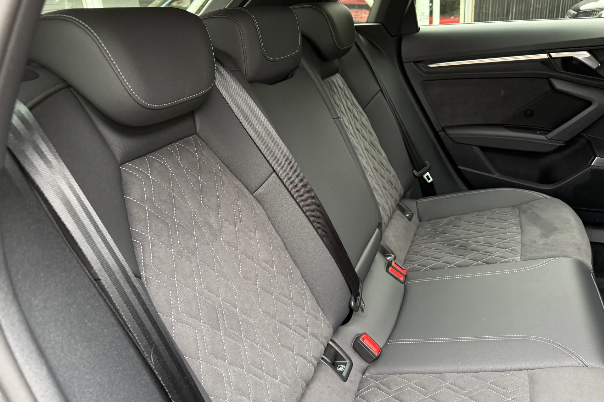 Audi A3 thumbnail image number 35