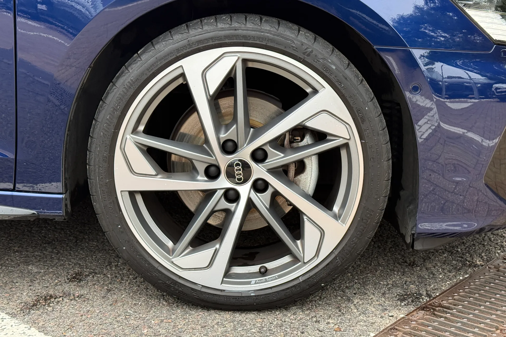 Audi A3 thumbnail image number 33
