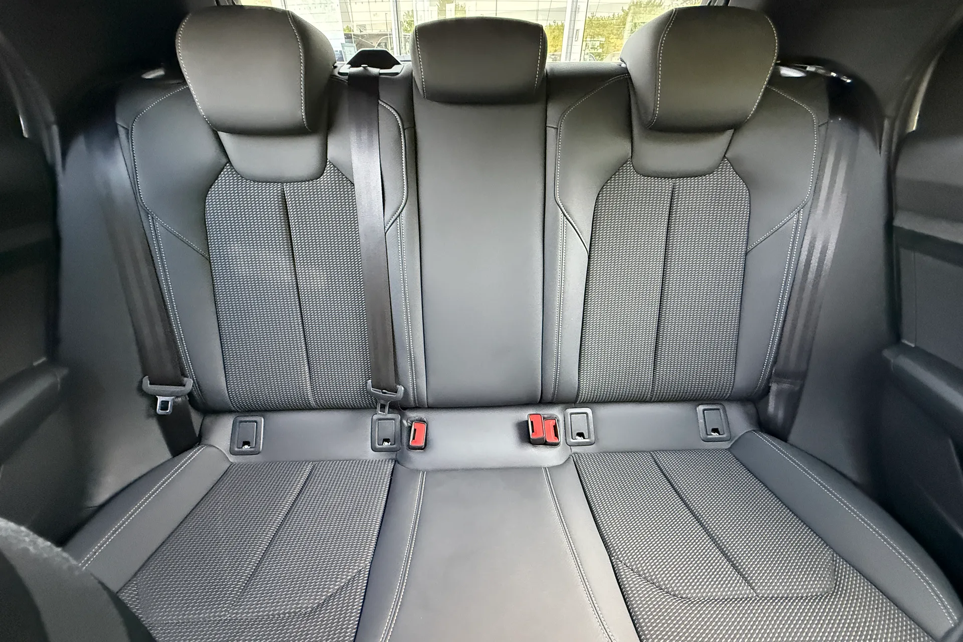 Audi A1 thumbnail image number 32