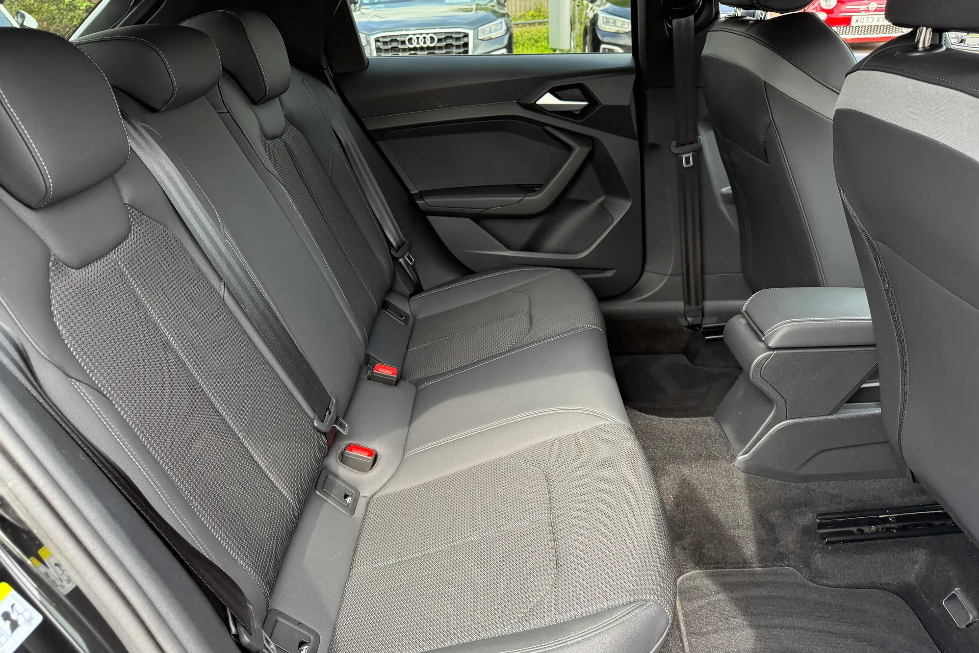 Audi A1 thumbnail image number 44