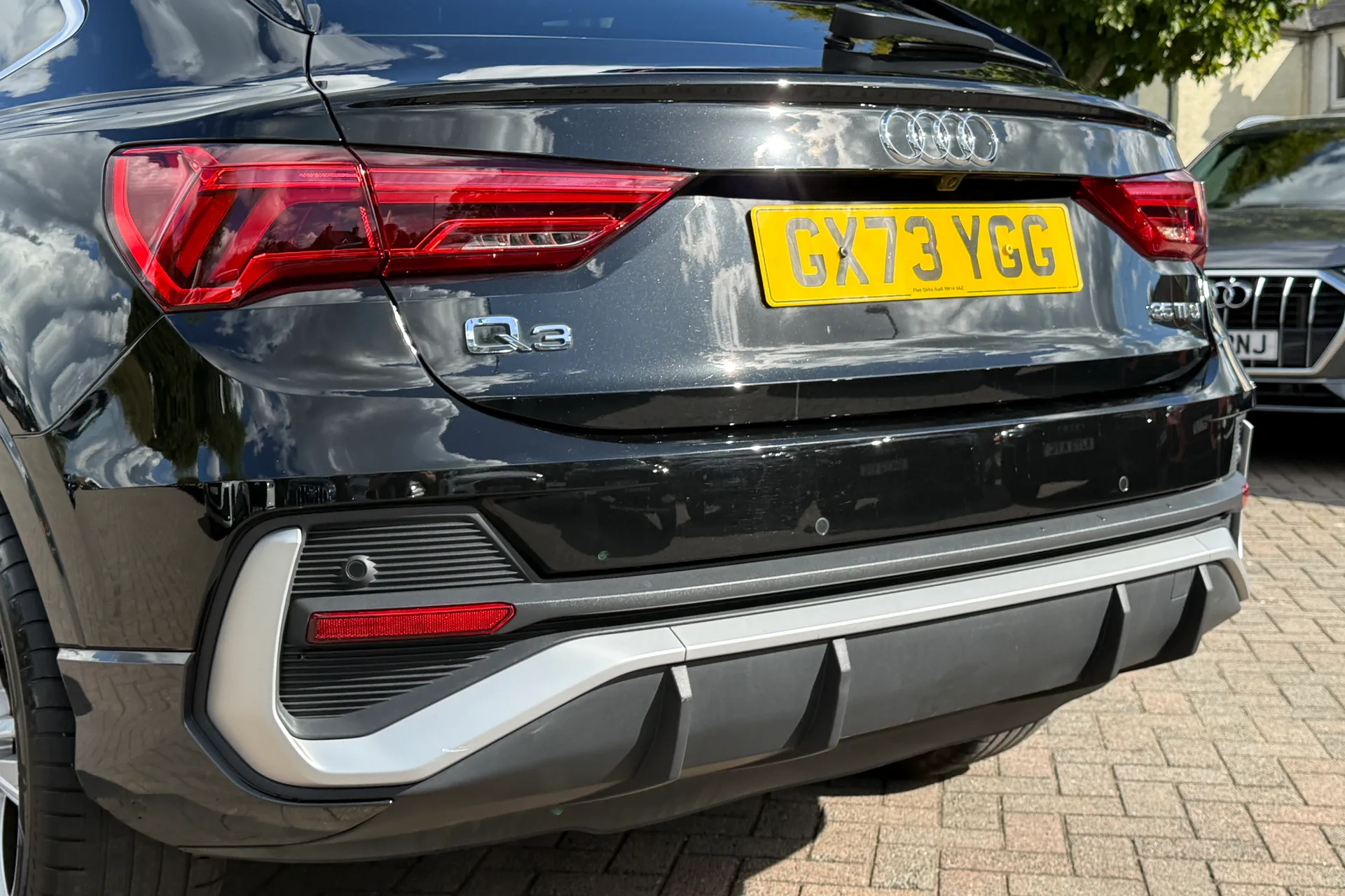 Audi Q3 thumbnail image number 51