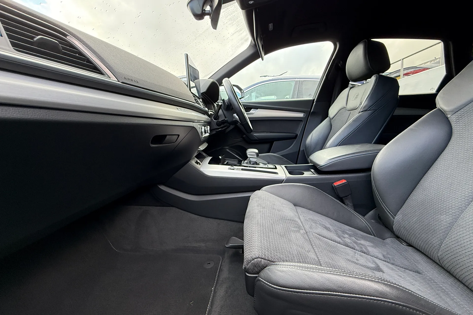 Audi Q5 thumbnail image number 7