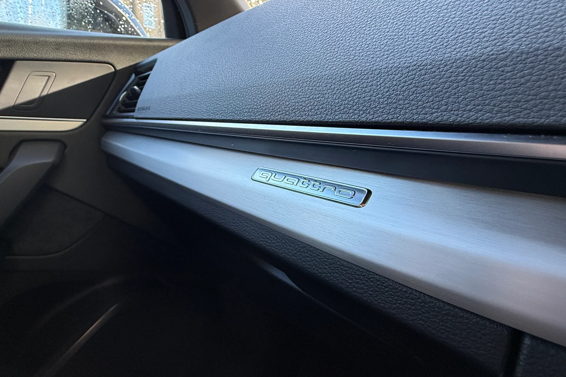 Audi Q5 thumbnail image number 6