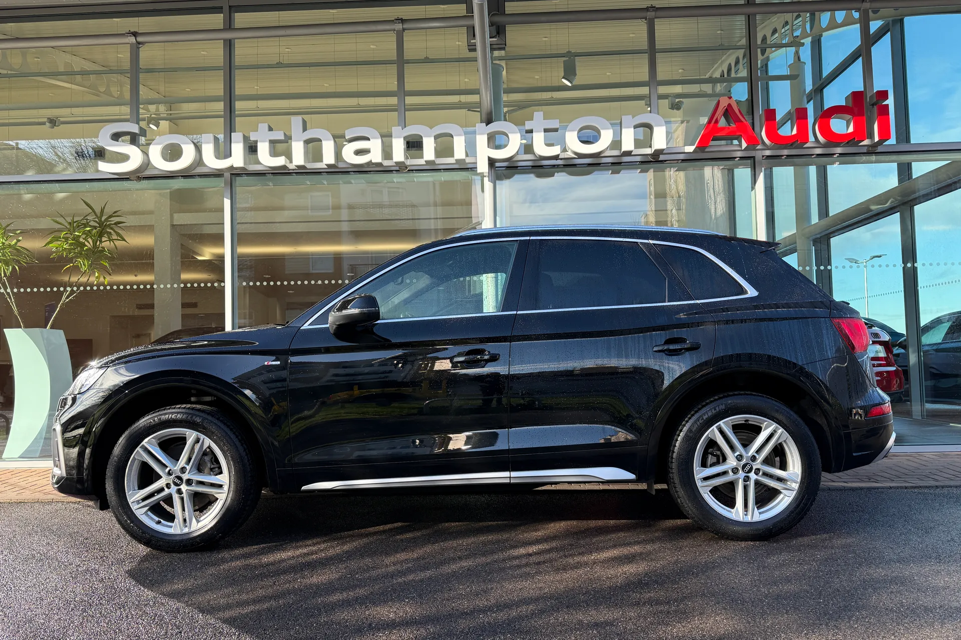 Audi Q5 thumbnail image number 59