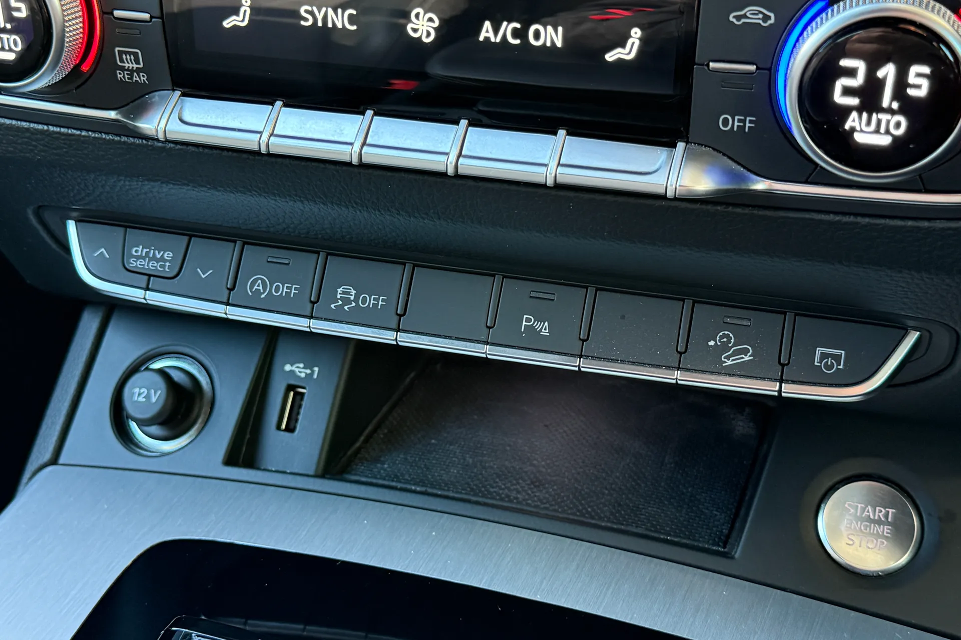 Audi Q5 thumbnail image number 23