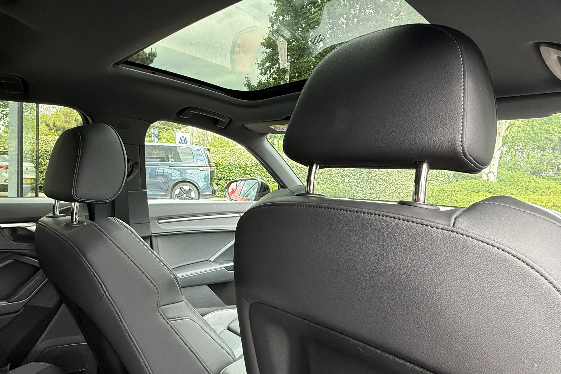 Audi Q3 thumbnail image number 42