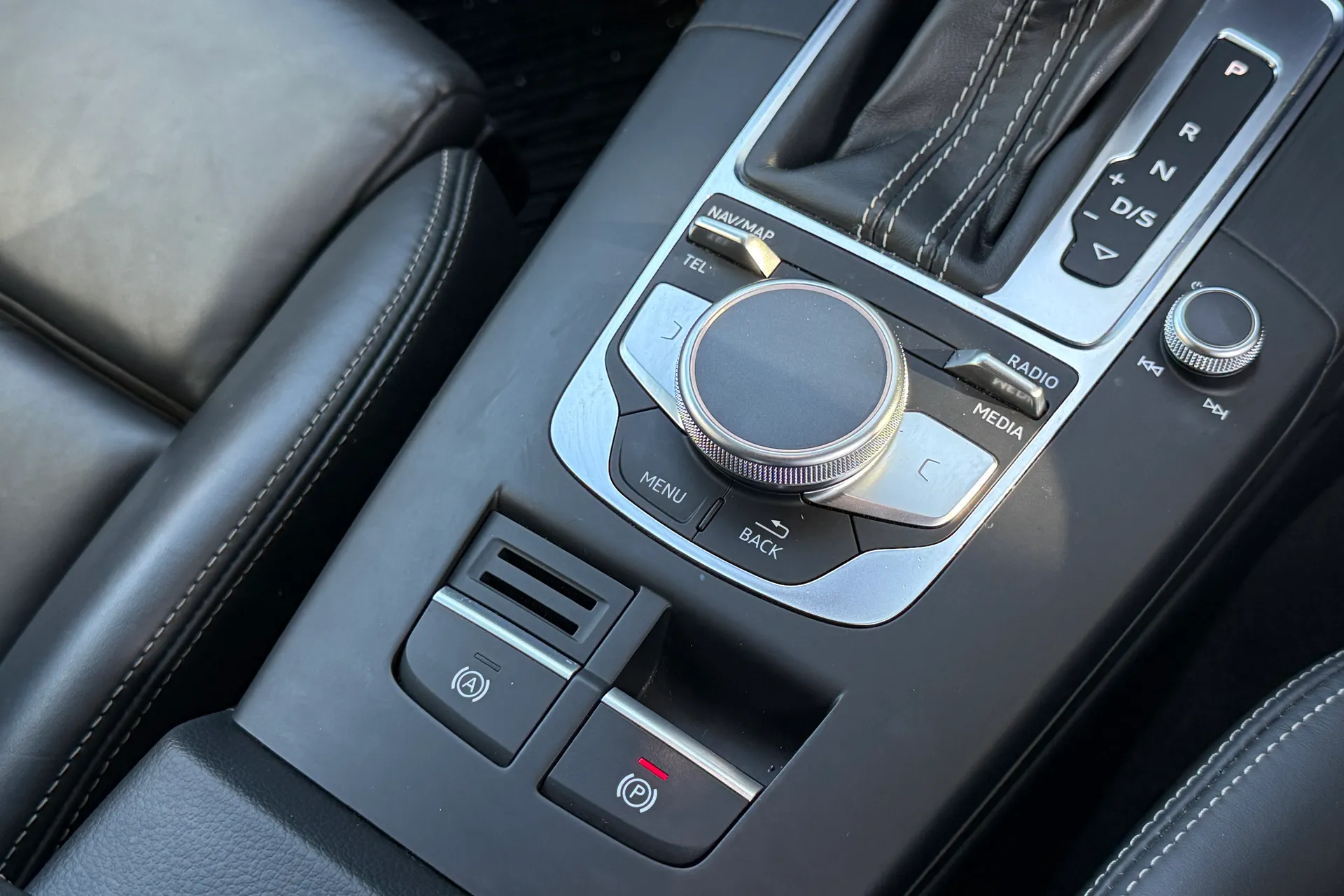 Audi A3 thumbnail image number 15