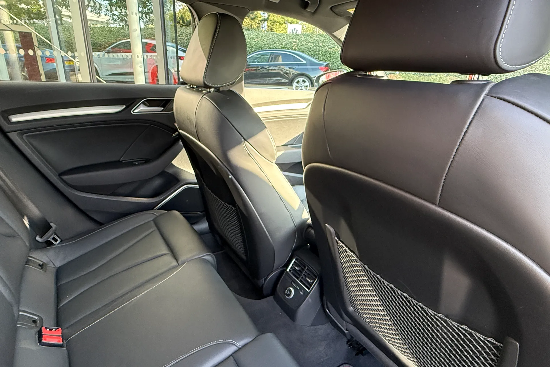 Audi A3 thumbnail image number 27